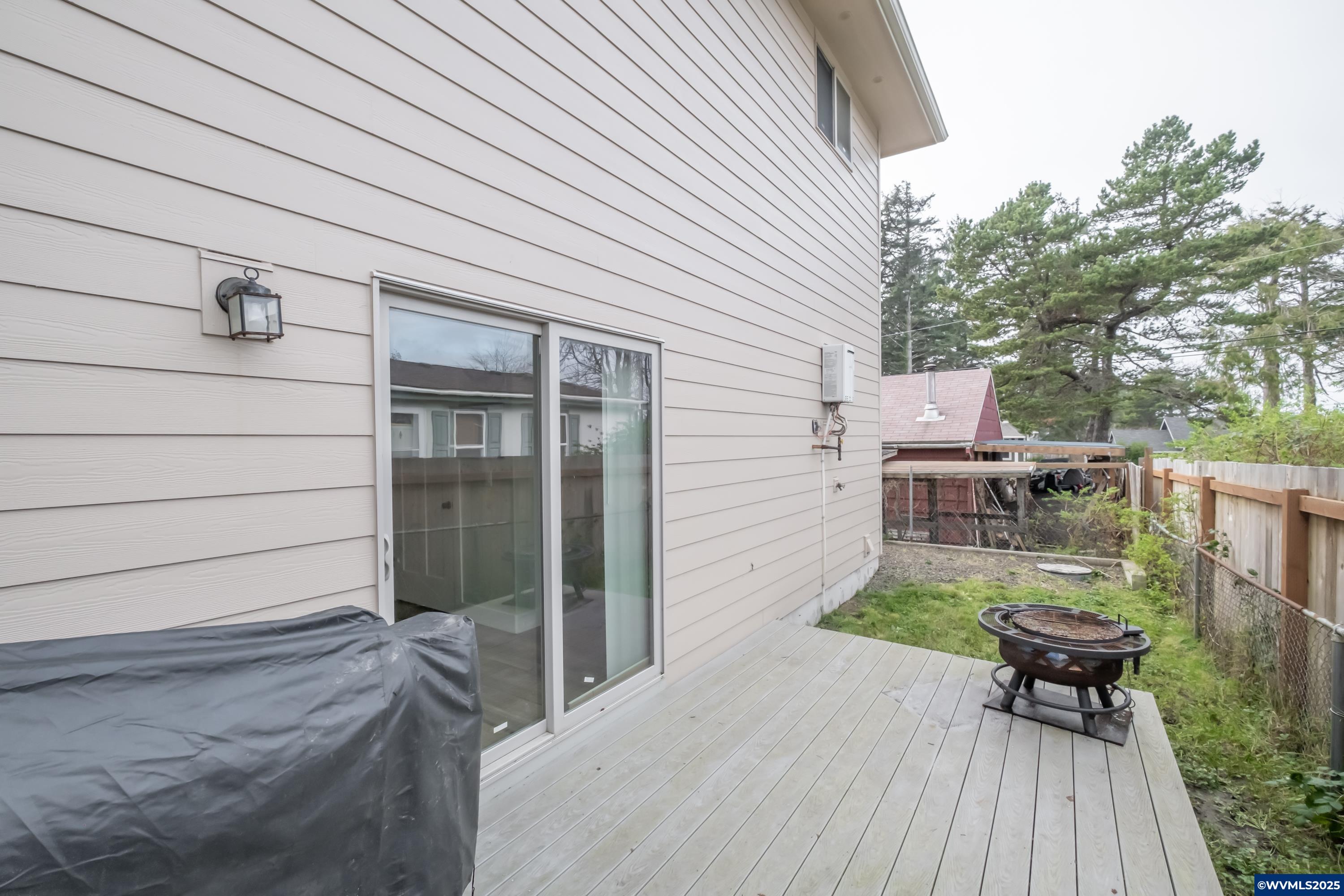 Gleneden Beach, Oregon 97388, United States, 2 Bedrooms Bedrooms, ,3 BathroomsBathrooms,Residential,Active,17126