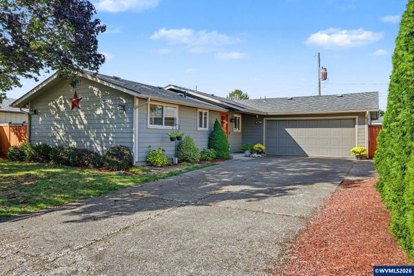601 30TH AVE SE, ALBANY, OR 97322 - Image 548b9e31d067ee5e38bcfa9b2efacd53/2420855272