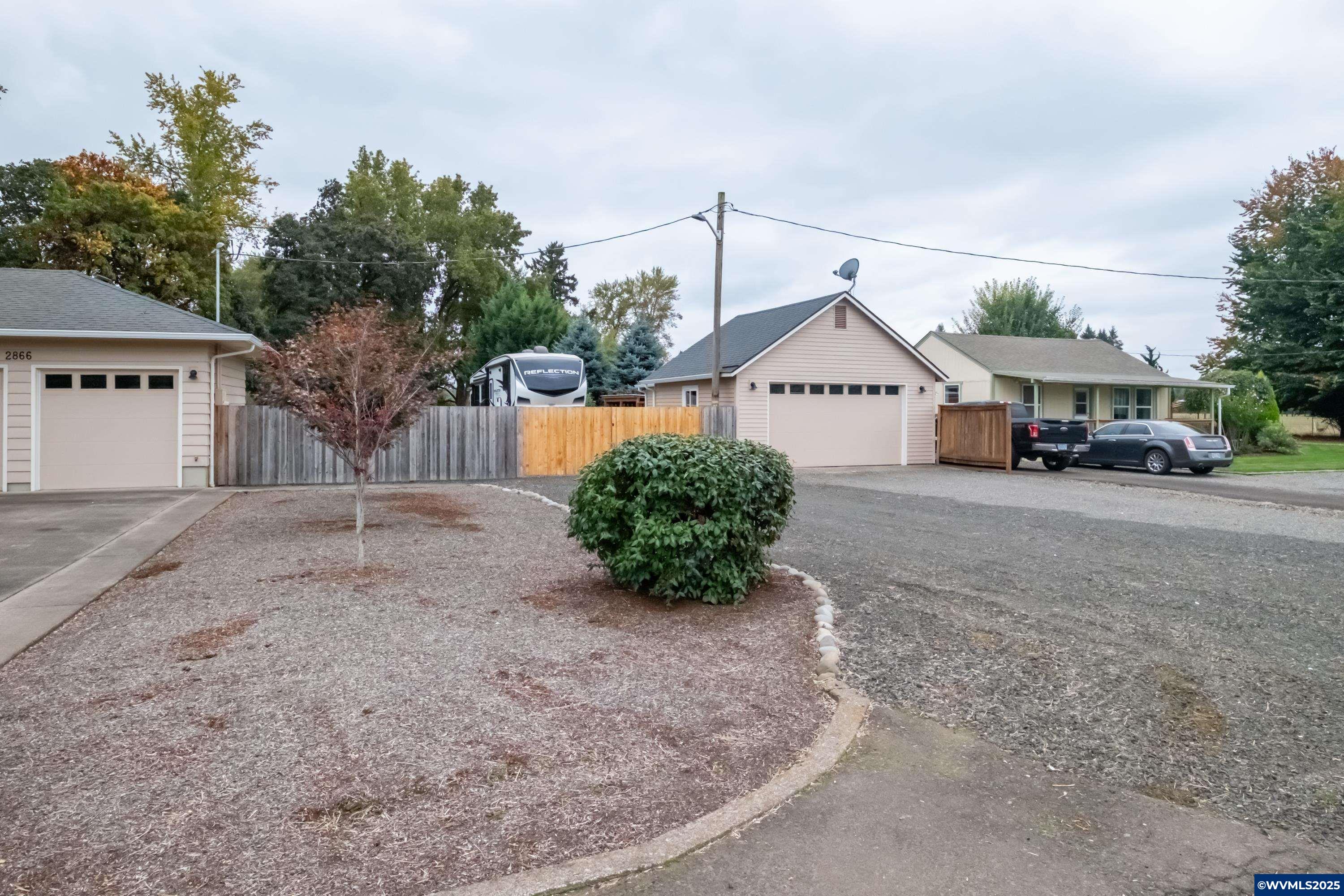 2866 Talbot Rd S
