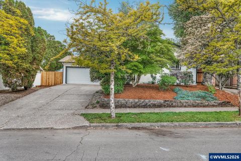 5465 Red Leaf Dr S Salem OR 97306