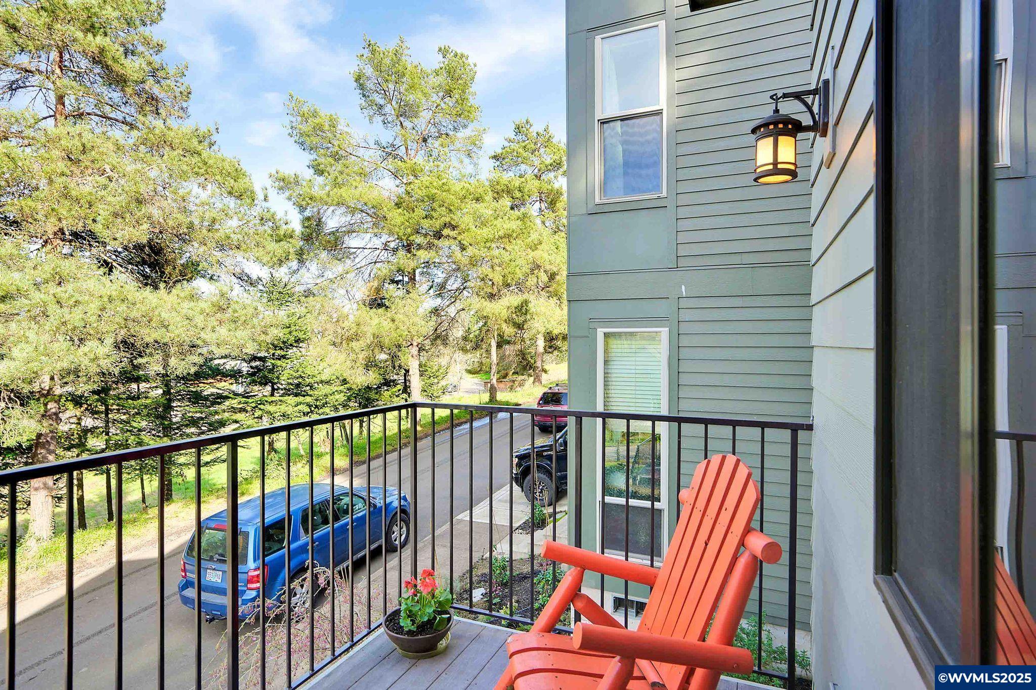 Salem, Oregon 97302, United States, 3 Bedrooms Bedrooms, ,3 BathroomsBathrooms,Residential,Active,95835