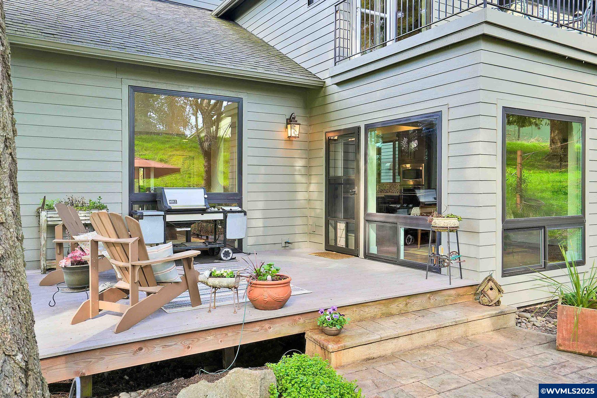 Salem, Oregon 97302, United States, 3 Bedrooms Bedrooms, ,3 BathroomsBathrooms,Residential,Active,95835