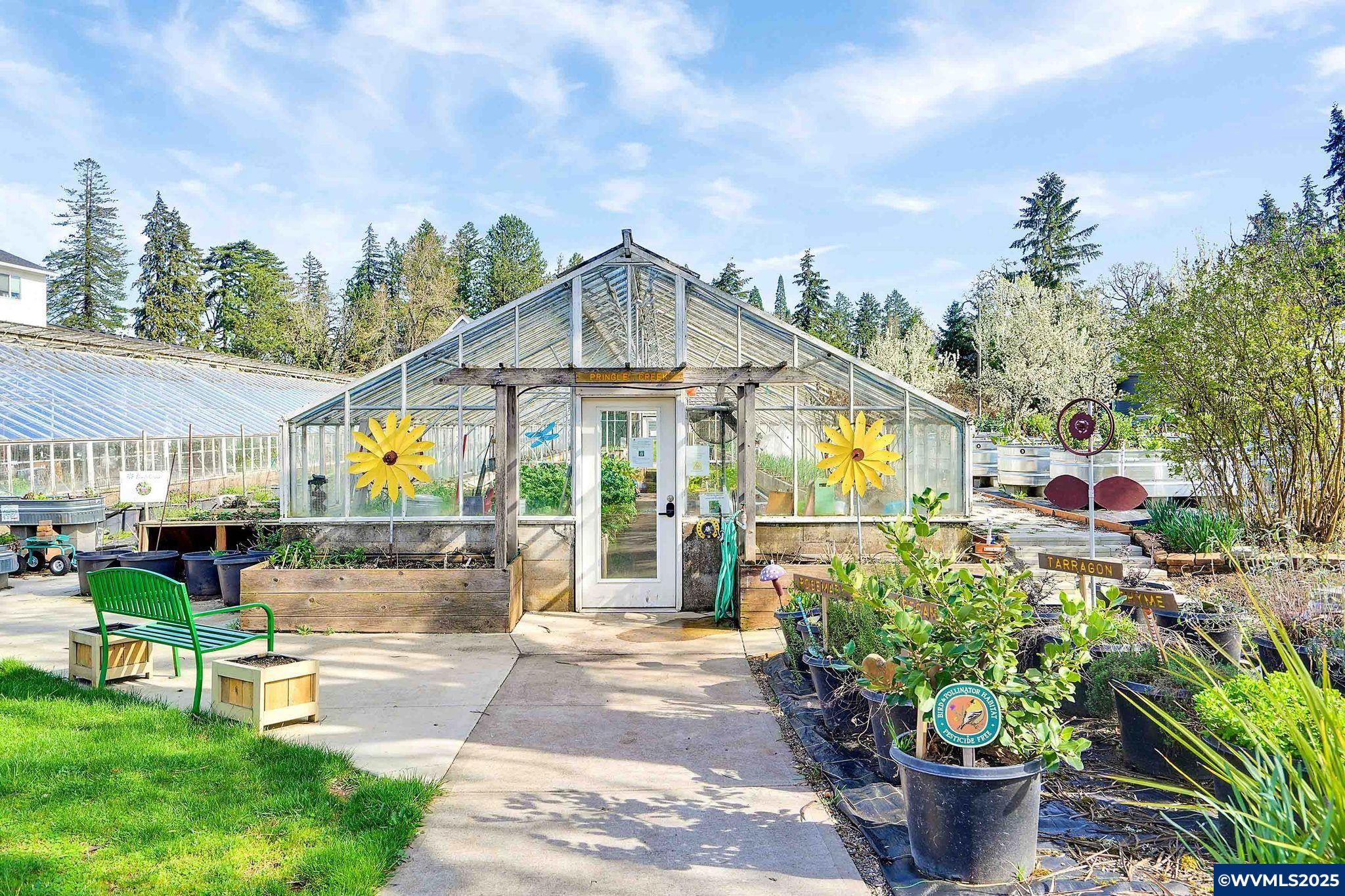 Salem, Oregon 97302, United States, 3 Bedrooms Bedrooms, ,3 BathroomsBathrooms,Residential,Active,95835