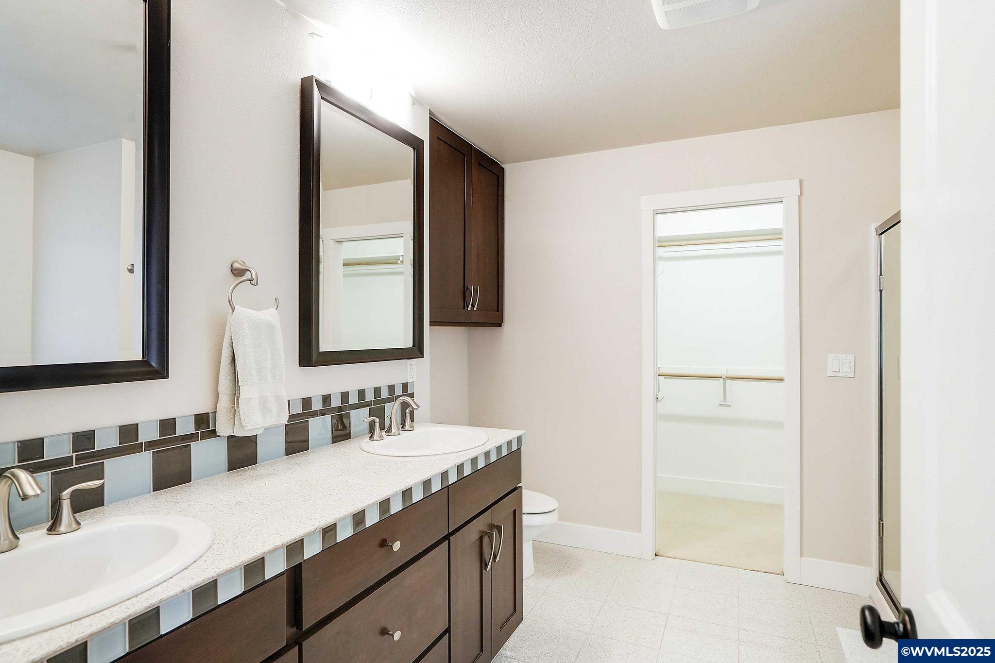 Salem, Oregon 97302, United States, 3 Bedrooms Bedrooms, ,3 BathroomsBathrooms,Residential,Active,95835