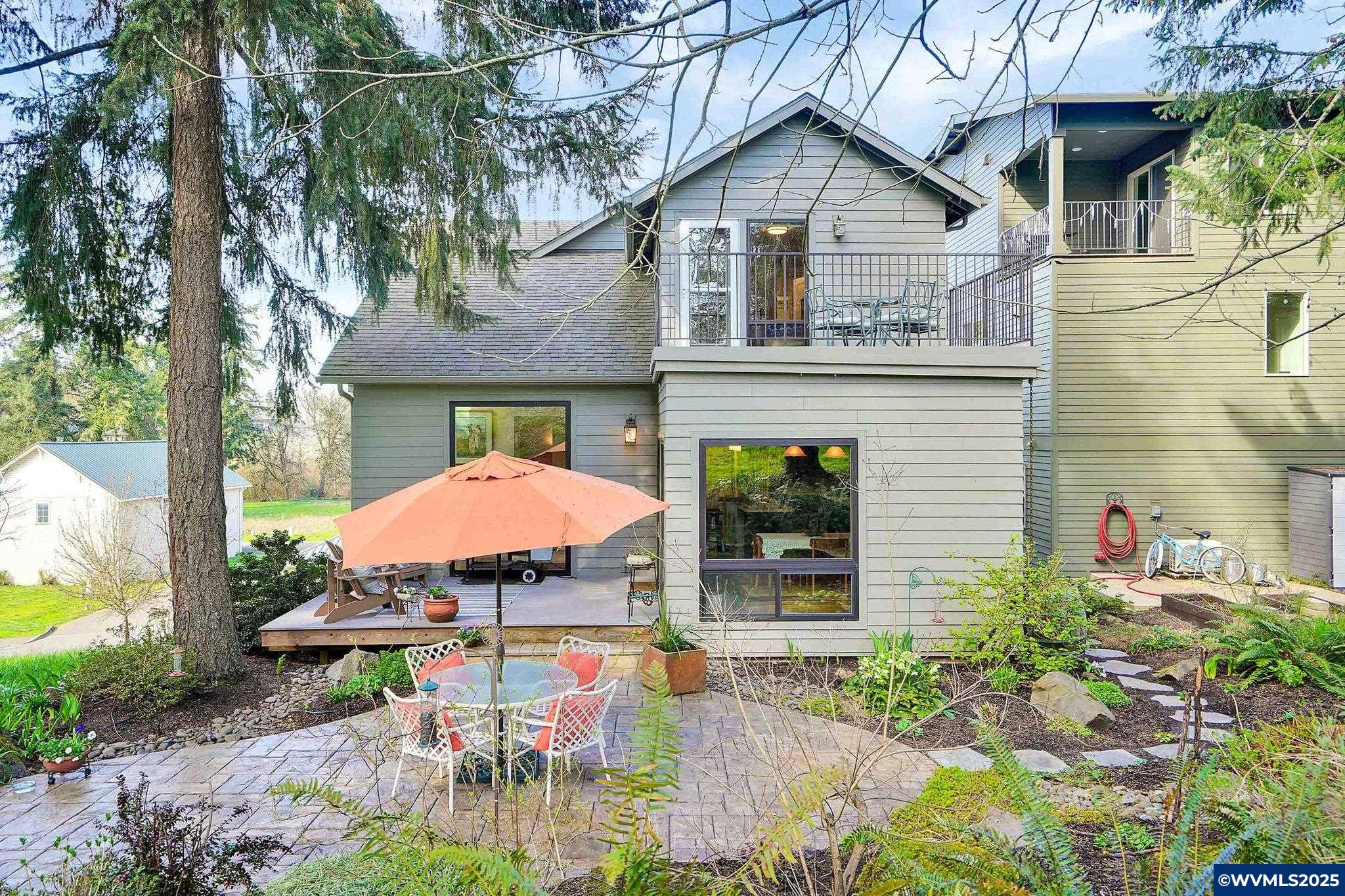 Salem, Oregon 97302, United States, 3 Bedrooms Bedrooms, ,3 BathroomsBathrooms,Residential,Active,95835