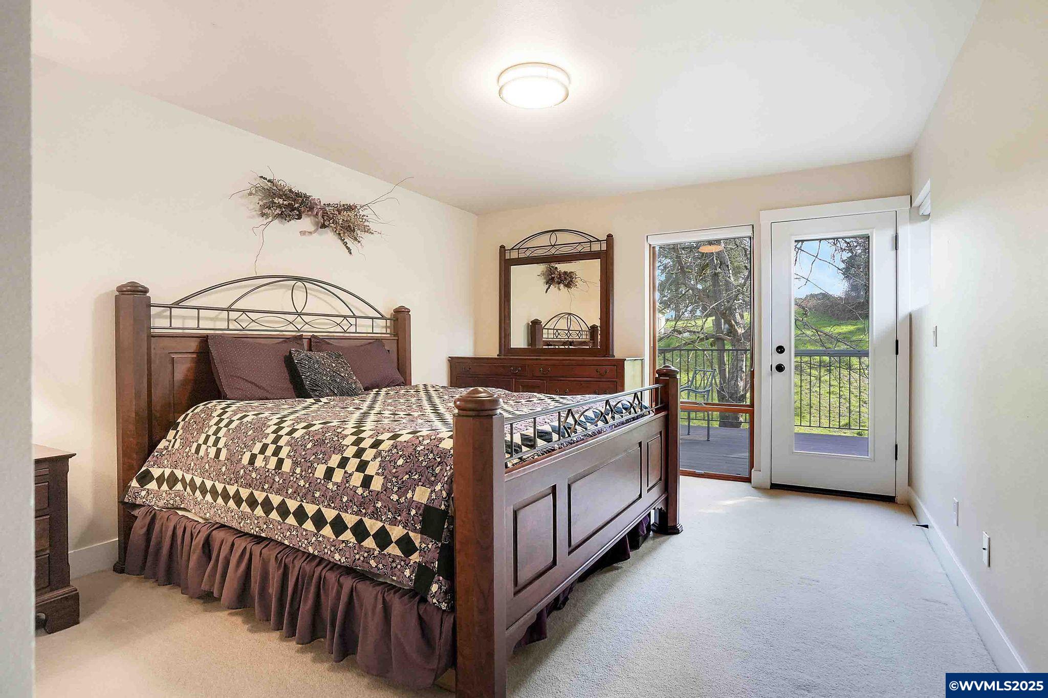 Salem, Oregon 97302, United States, 3 Bedrooms Bedrooms, ,3 BathroomsBathrooms,Residential,Active,95835