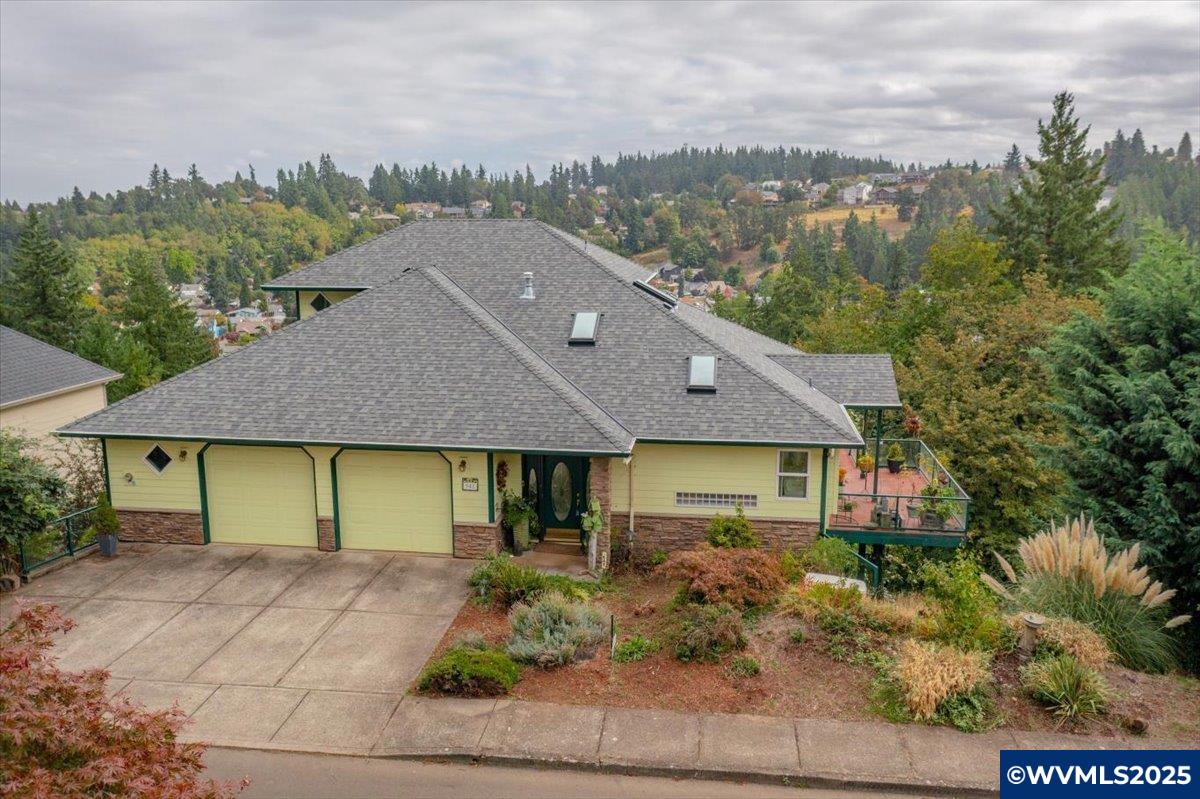 541 Anderson Dr