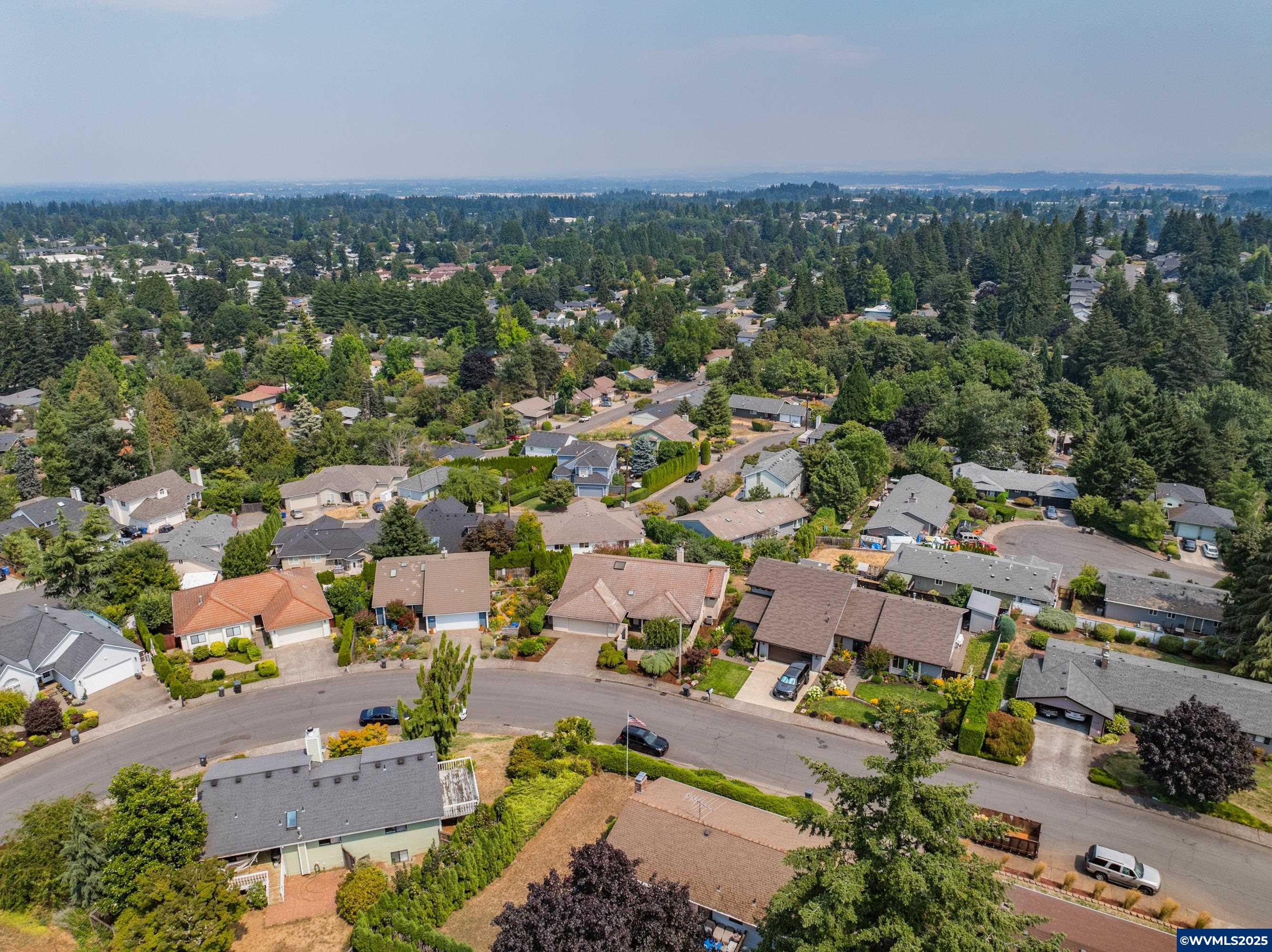 Salem, Oregon 97306, United States, 4 Bedrooms Bedrooms, ,4 BathroomsBathrooms,Residential,Active,48554