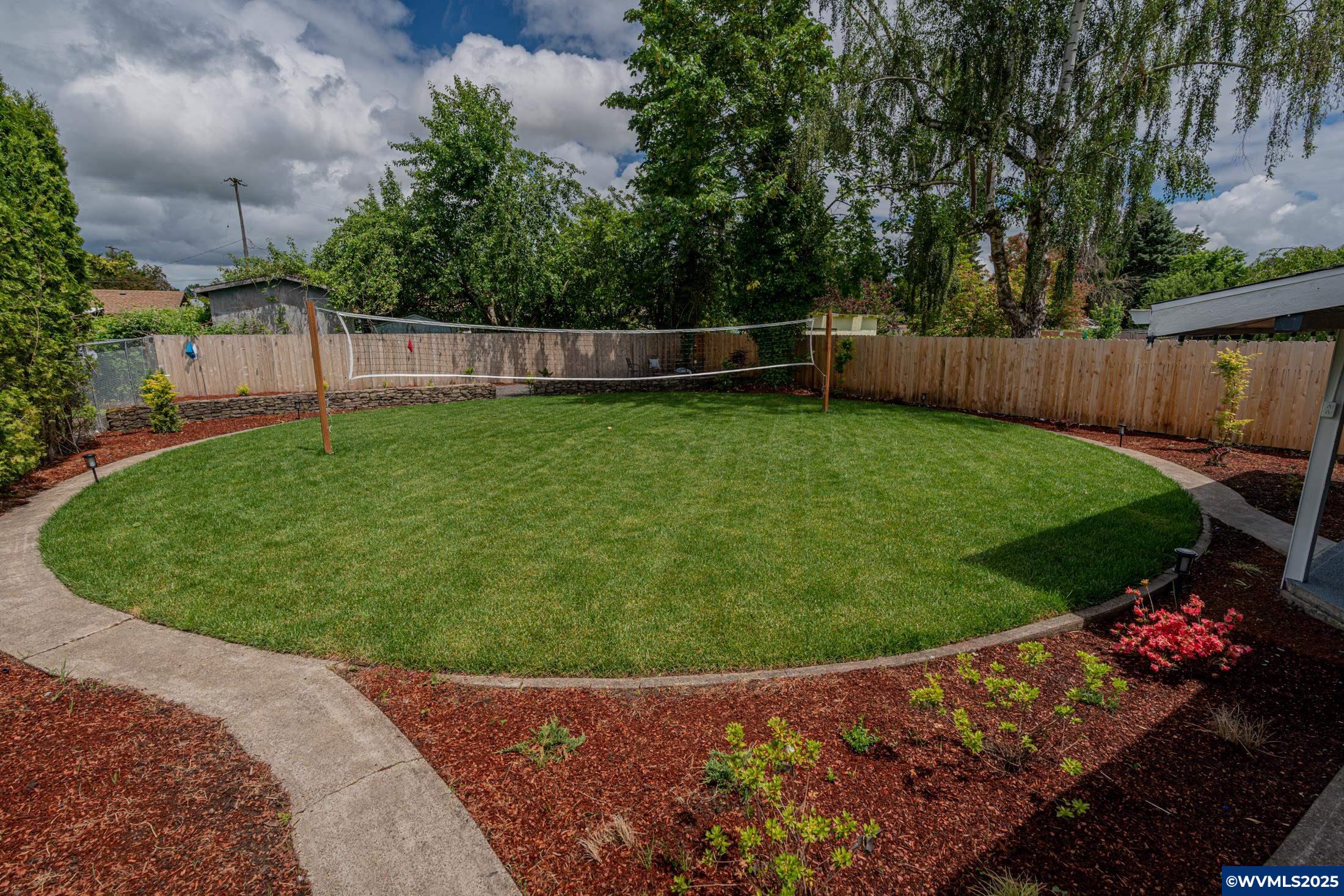 Independence, Oregon 97351, United States, 2 Bedrooms Bedrooms, ,1 BathroomBathrooms,Residential,Active,146670