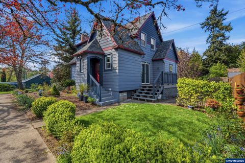 105 River St NE Salem OR 97301