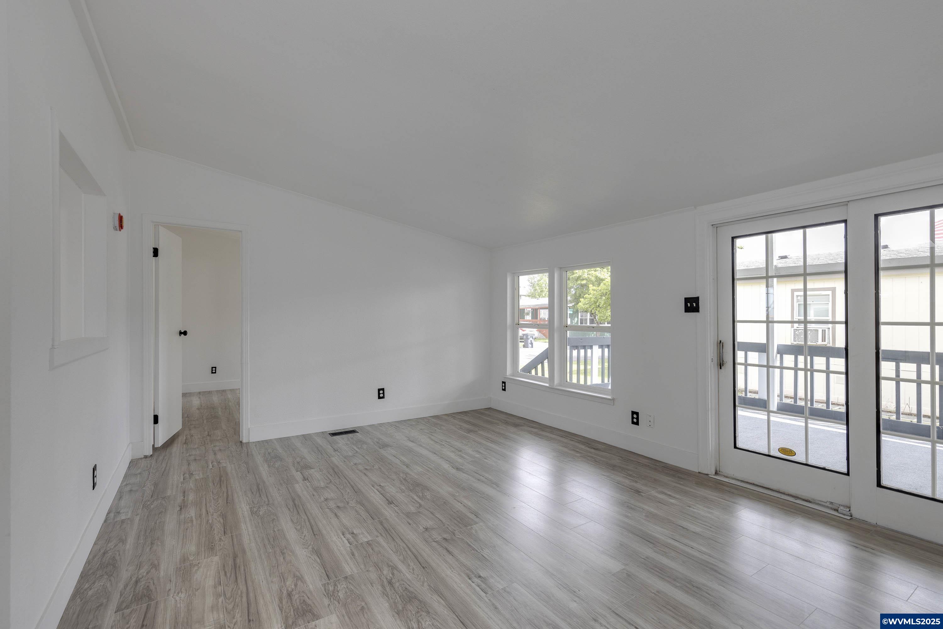 317 Aspen Dr