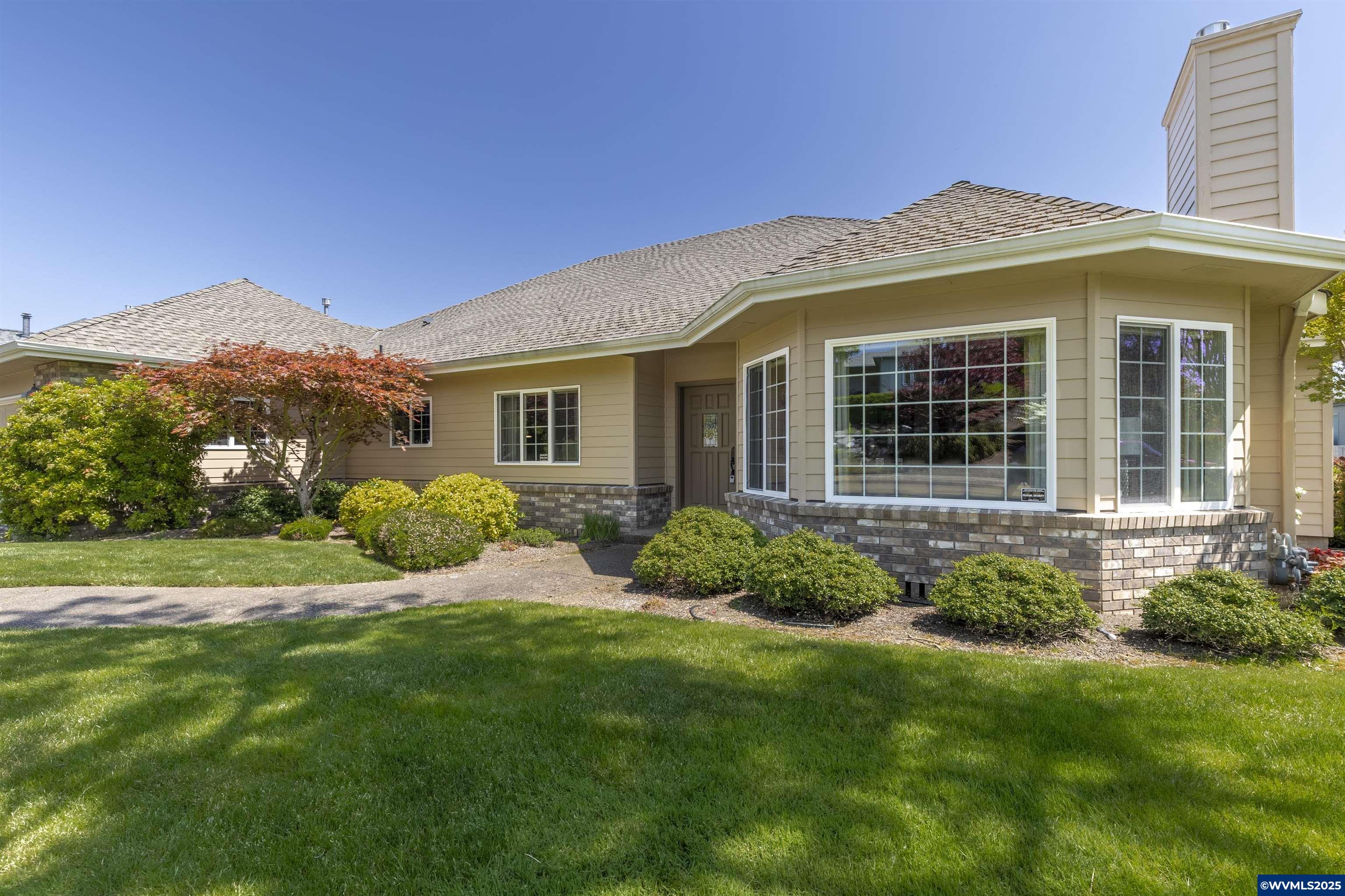 3970 NW Boxwood Dr
