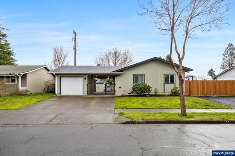 4776 Marshall Av Eugene OR 97402