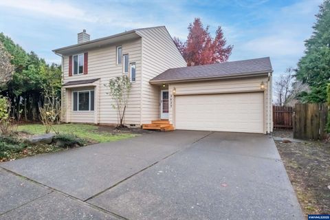 2023 Lone Fir Ct SE Salem OR 97306