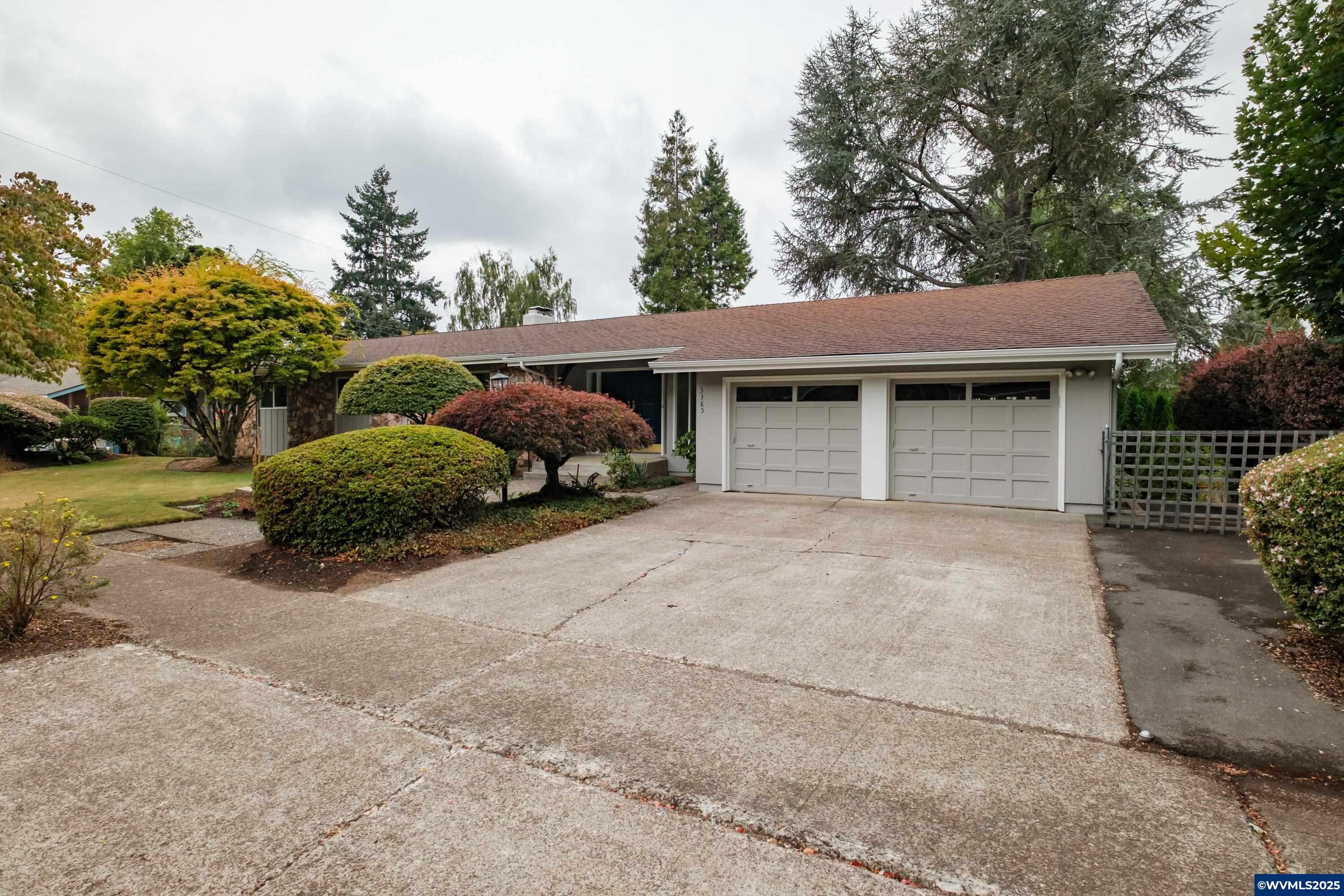 3385 Balsam Dr S
