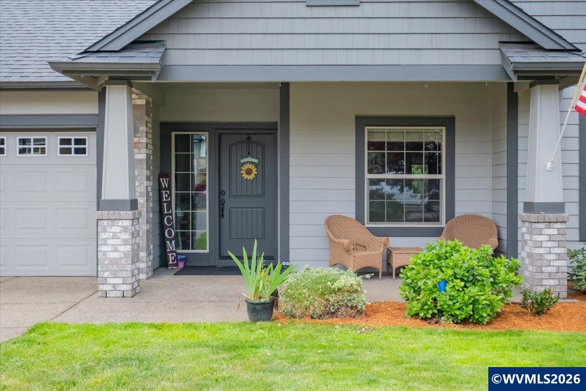 114 Muirfield Ct SE