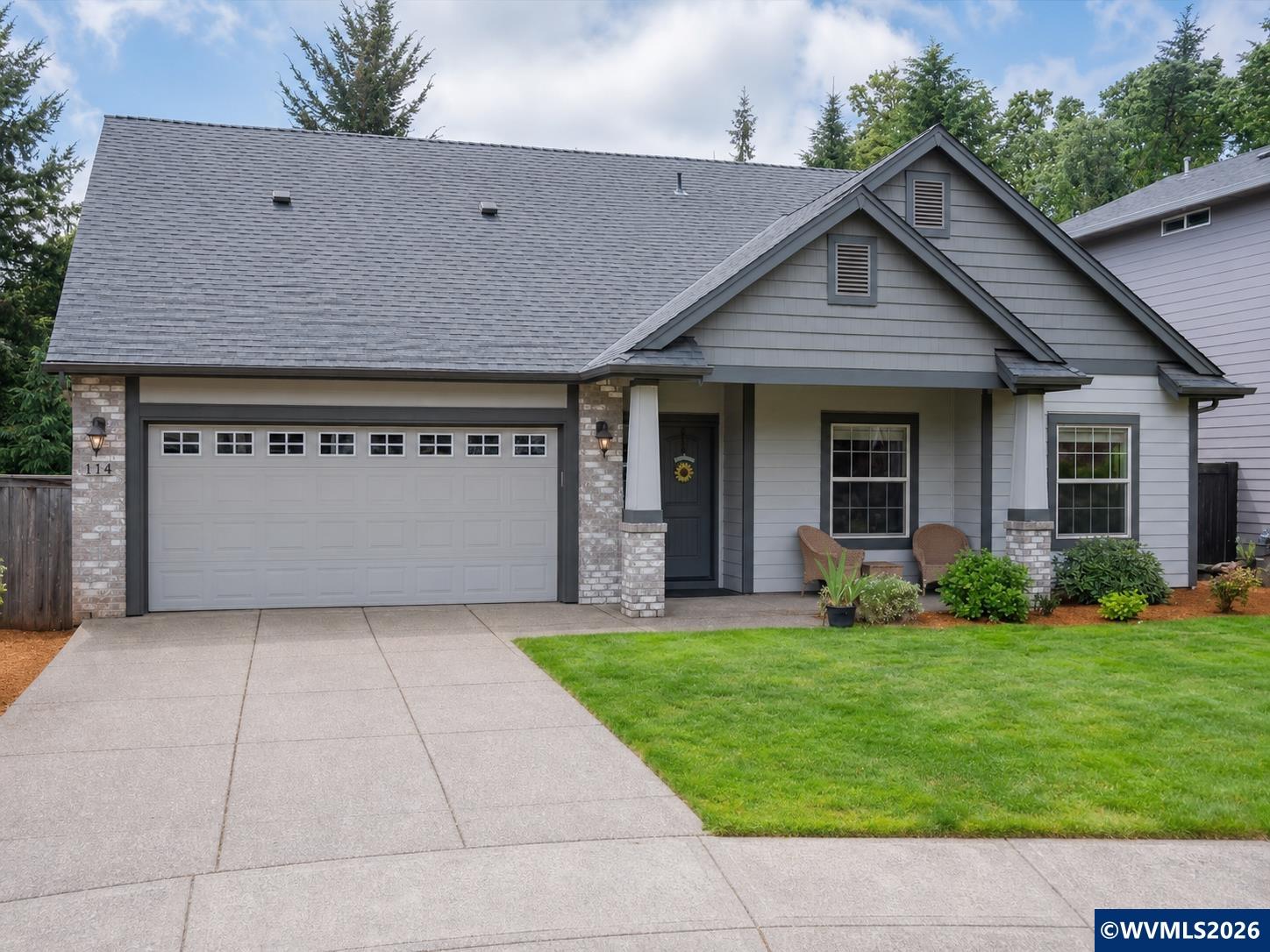 114 Muirfield Ct SE