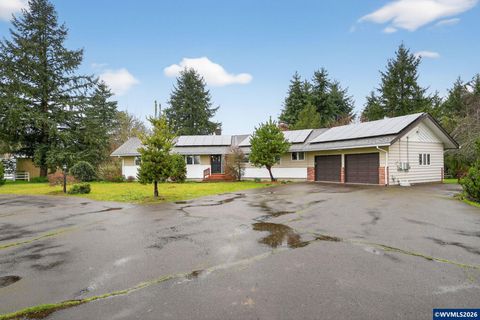 735 SW Mill St Sheridan OR 97378
