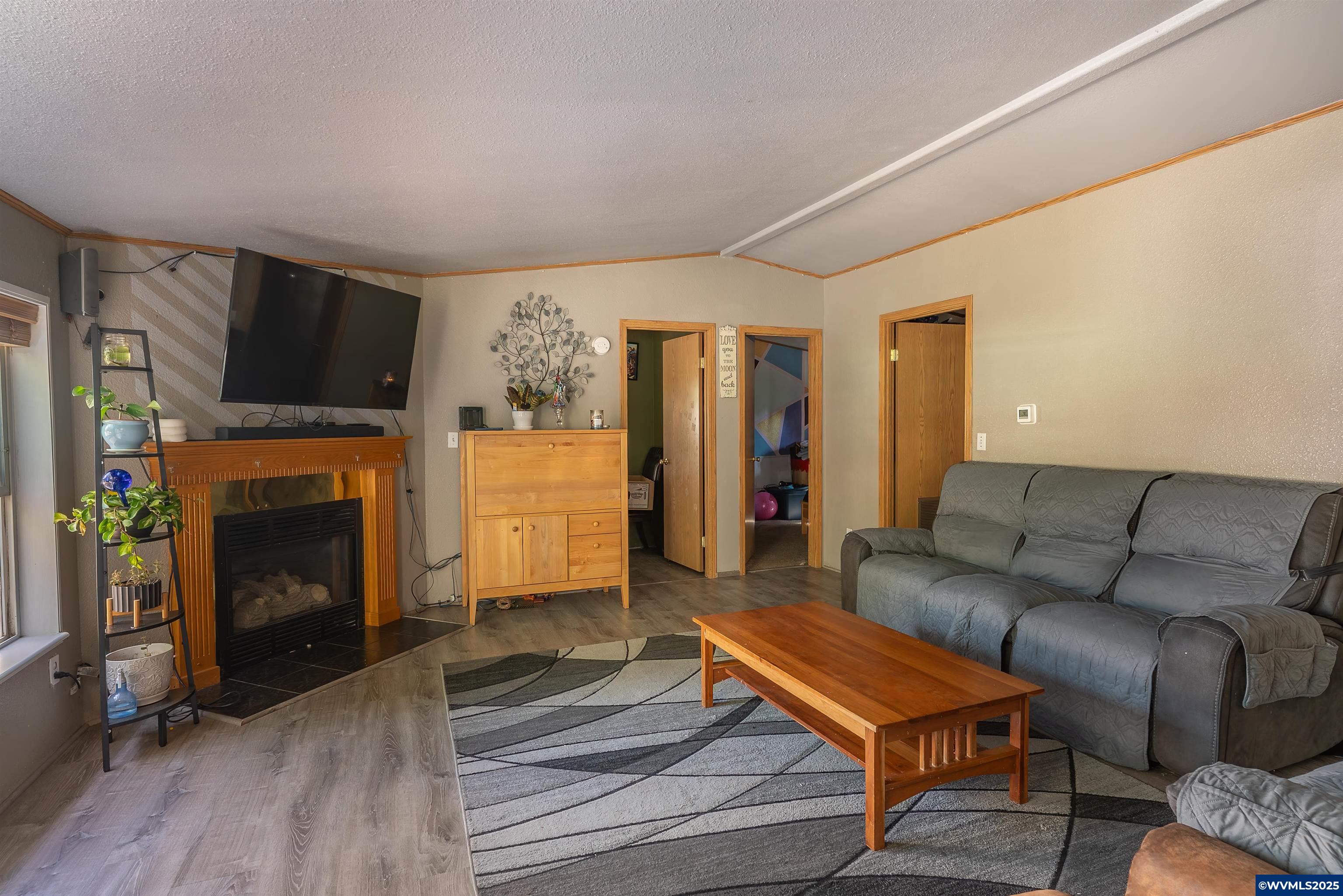 3277 SE Midvale Dr
