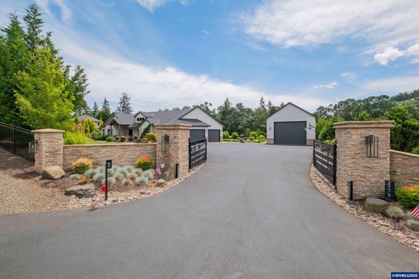 8478 VALLEY WAY SE, TURNER, OR 97392 - Image 655eb873dcfdb95f9f7293c140cf4eea/450273571