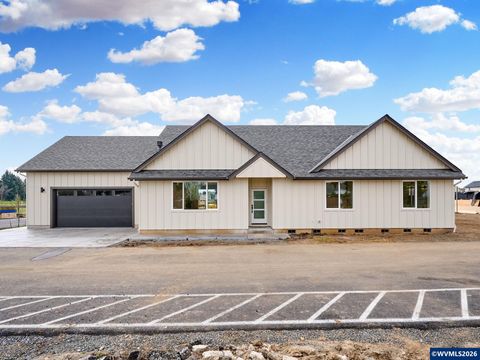 1281 Brown St Woodburn OR 97071