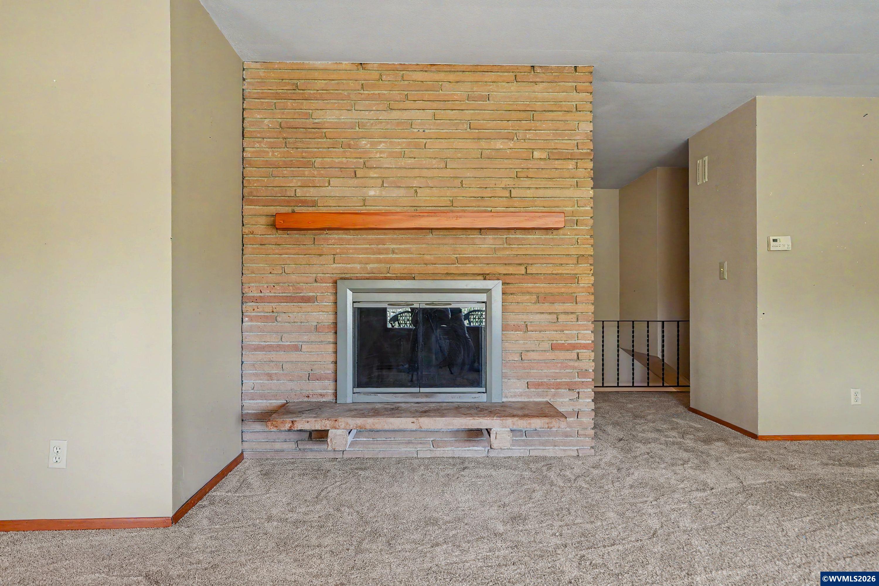 2626 NW Linnan Cir