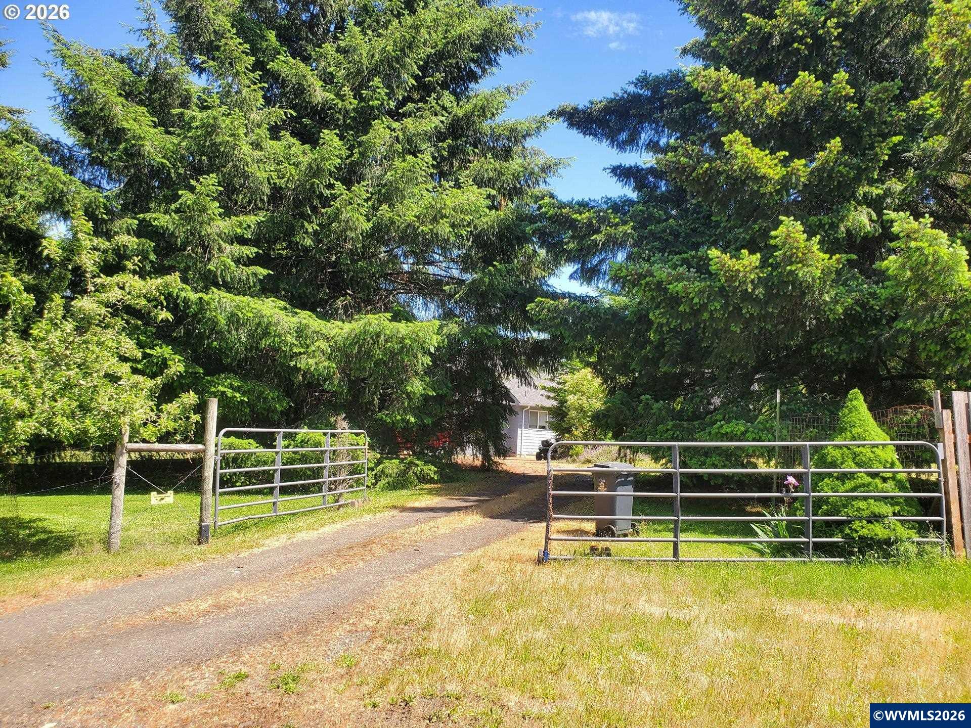 1401 Reuben Boise Rd