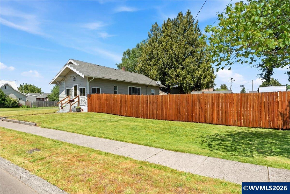 321 W Virginia St