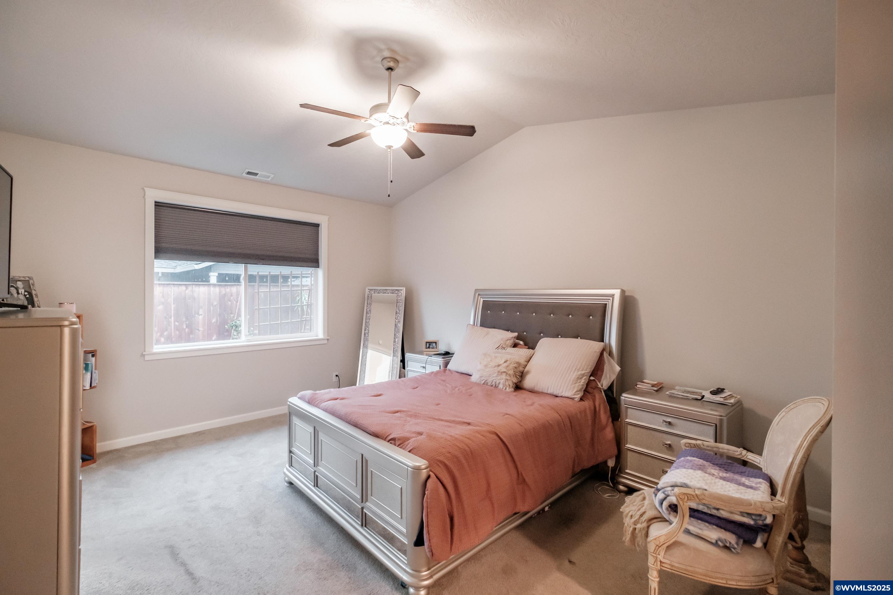 Albany, Oregon 97322, United States, 3 Bedrooms Bedrooms, ,2 BathroomsBathrooms,Residential,Pending,23669