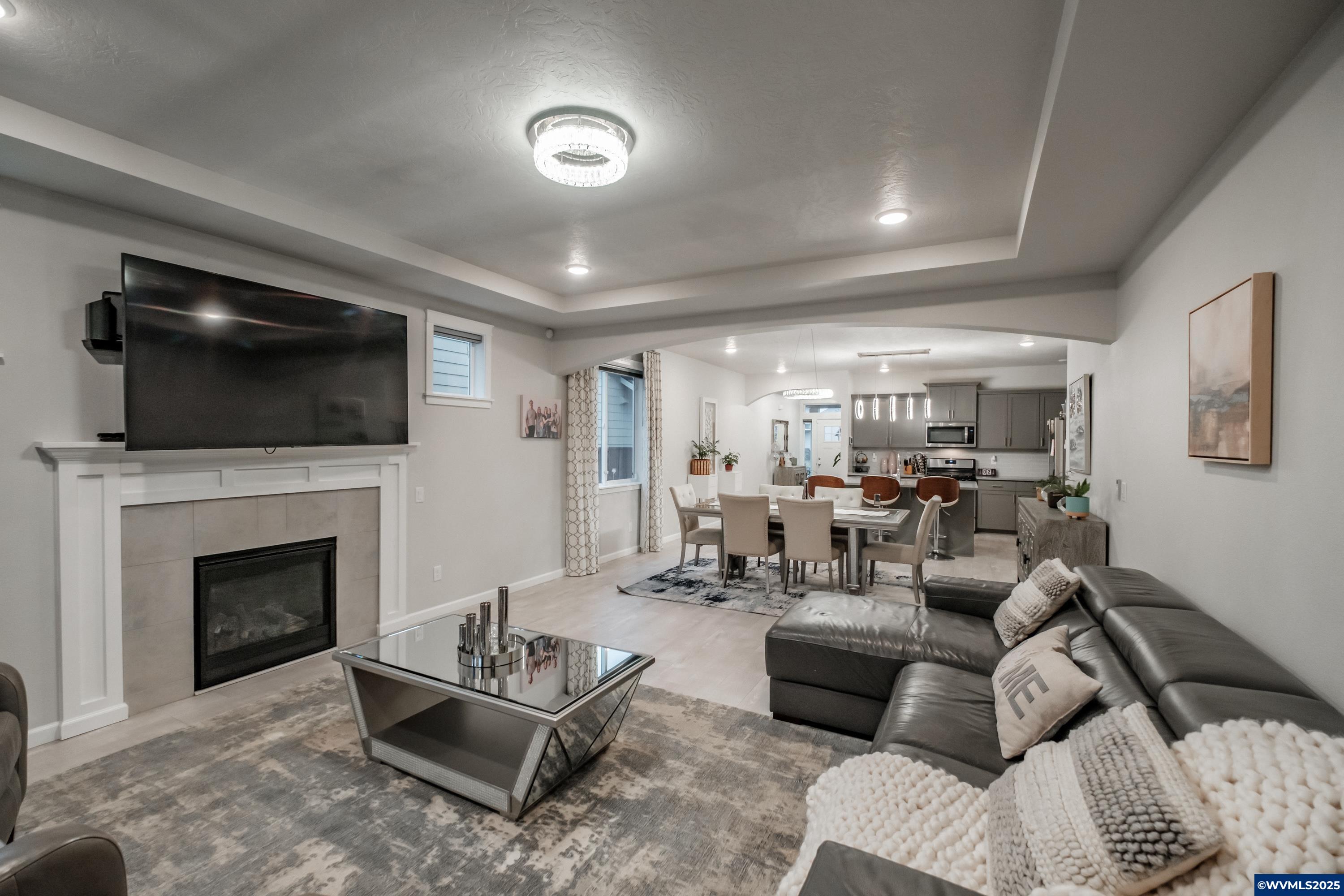 Albany, Oregon 97322, United States, 3 Bedrooms Bedrooms, ,2 BathroomsBathrooms,Residential,Pending,23669