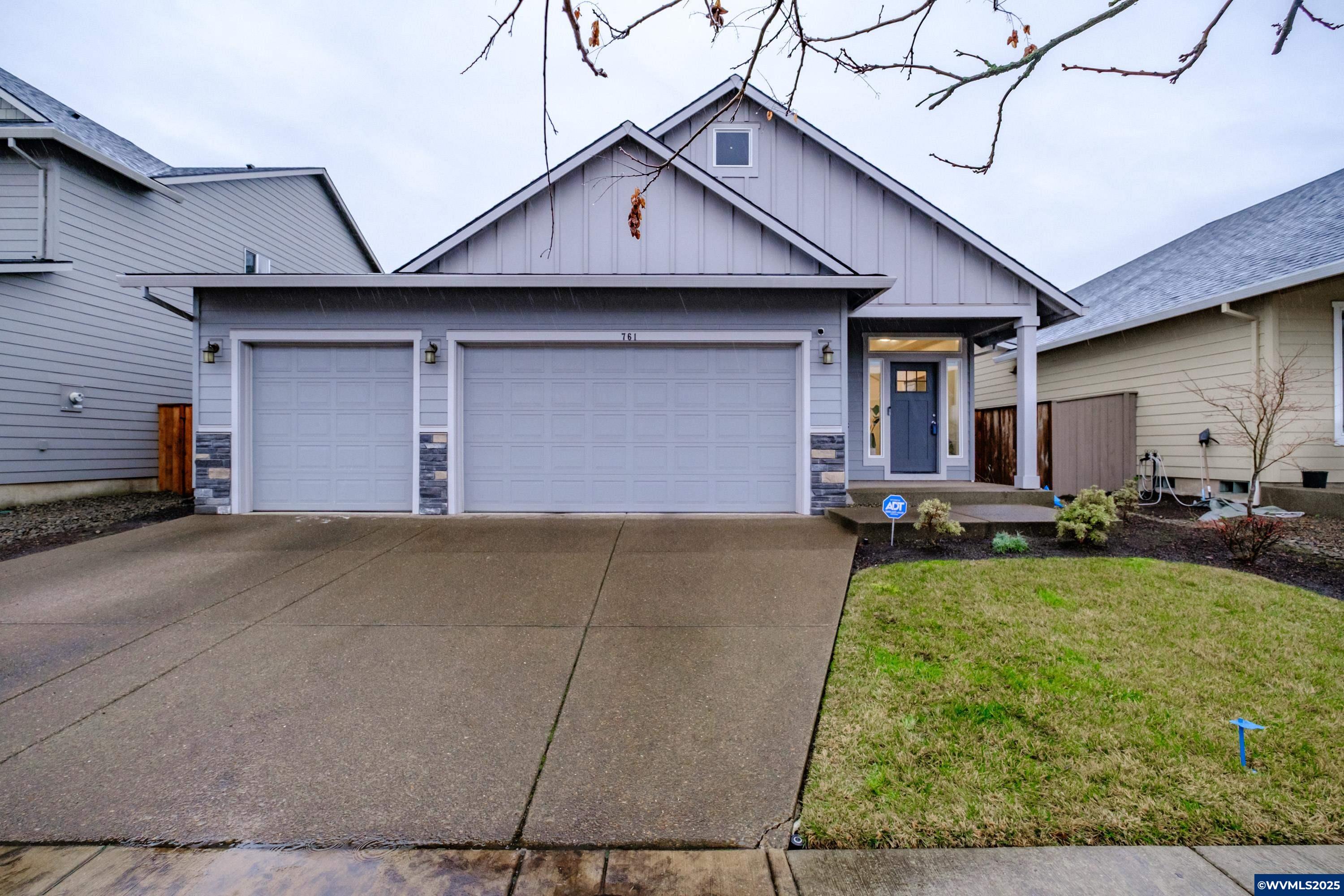 Albany, Oregon 97322, United States, 3 Bedrooms Bedrooms, ,2 BathroomsBathrooms,Residential,Pending,23669