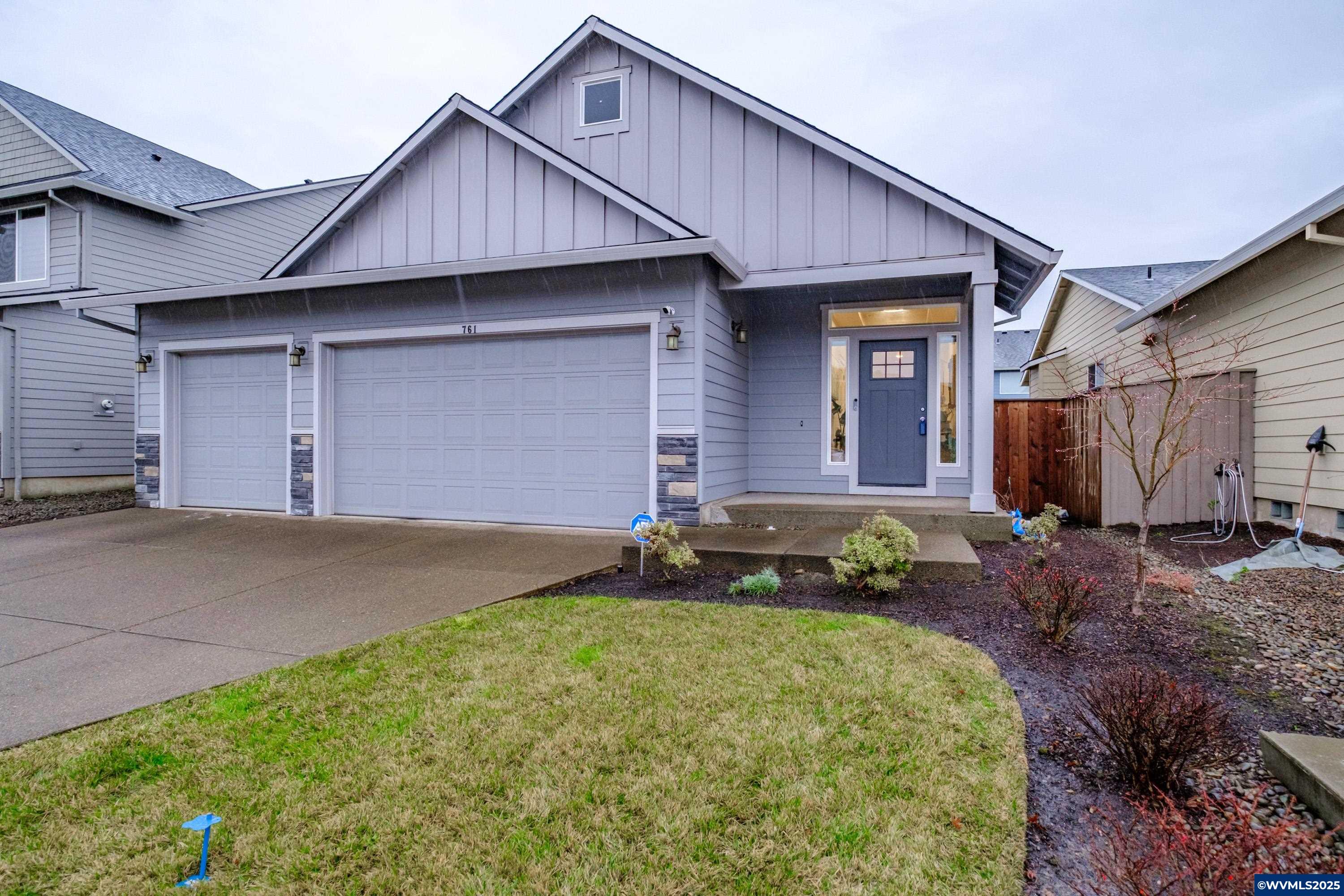 Albany, Oregon 97322, United States, 3 Bedrooms Bedrooms, ,2 BathroomsBathrooms,Residential,Pending,23669