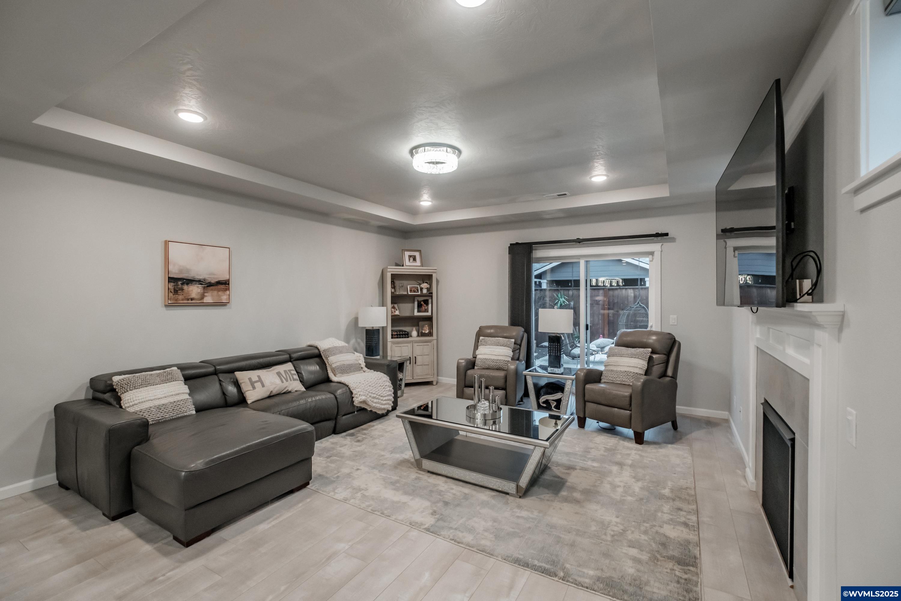 Albany, Oregon 97322, United States, 3 Bedrooms Bedrooms, ,2 BathroomsBathrooms,Residential,Pending,23669