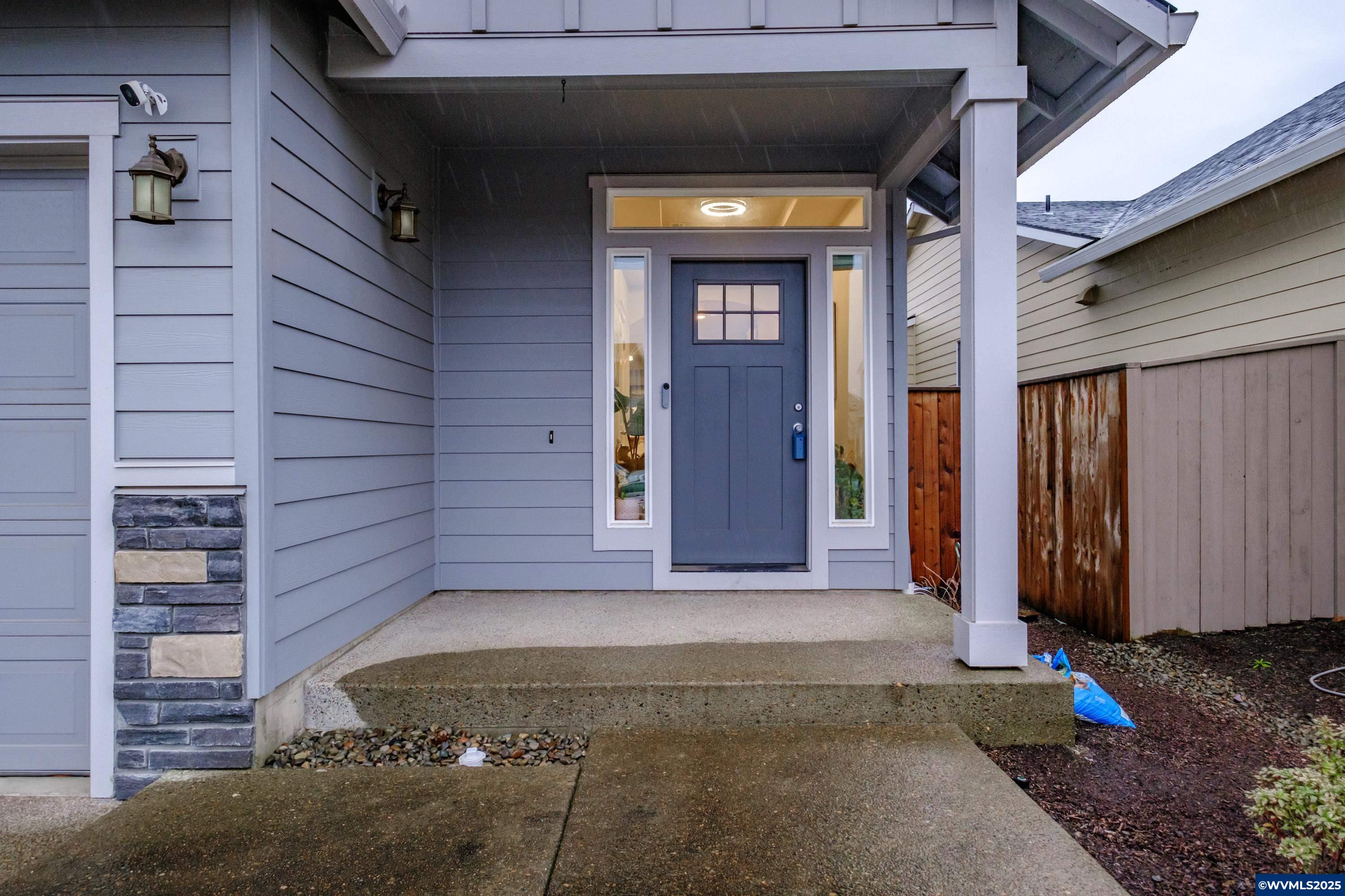 Albany, Oregon 97322, United States, 3 Bedrooms Bedrooms, ,2 BathroomsBathrooms,Residential,Pending,23669