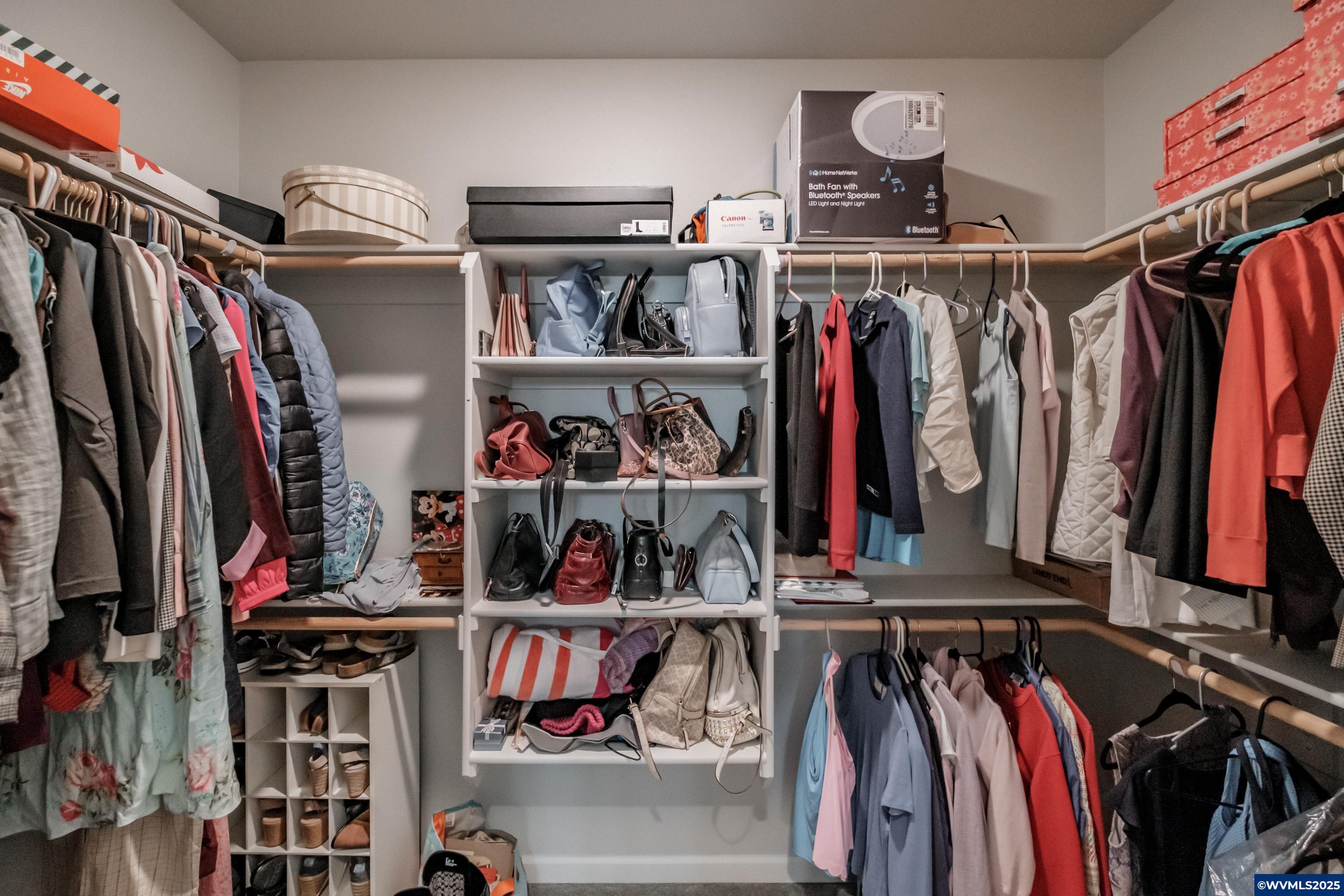 Albany, Oregon 97322, United States, 3 Bedrooms Bedrooms, ,2 BathroomsBathrooms,Residential,Pending,23669