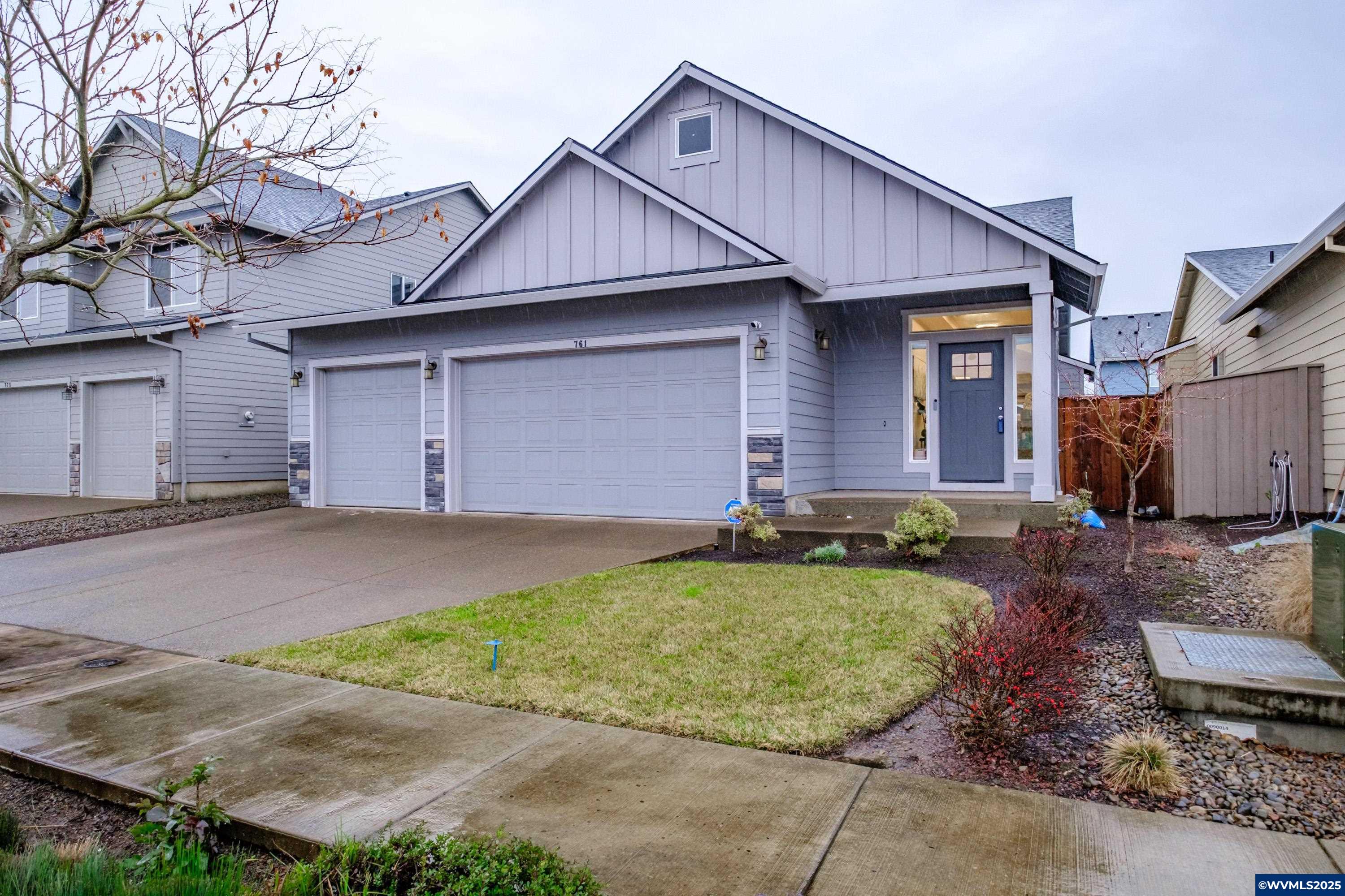 Albany, Oregon 97322, United States, 3 Bedrooms Bedrooms, ,2 BathroomsBathrooms,Residential,Pending,23669