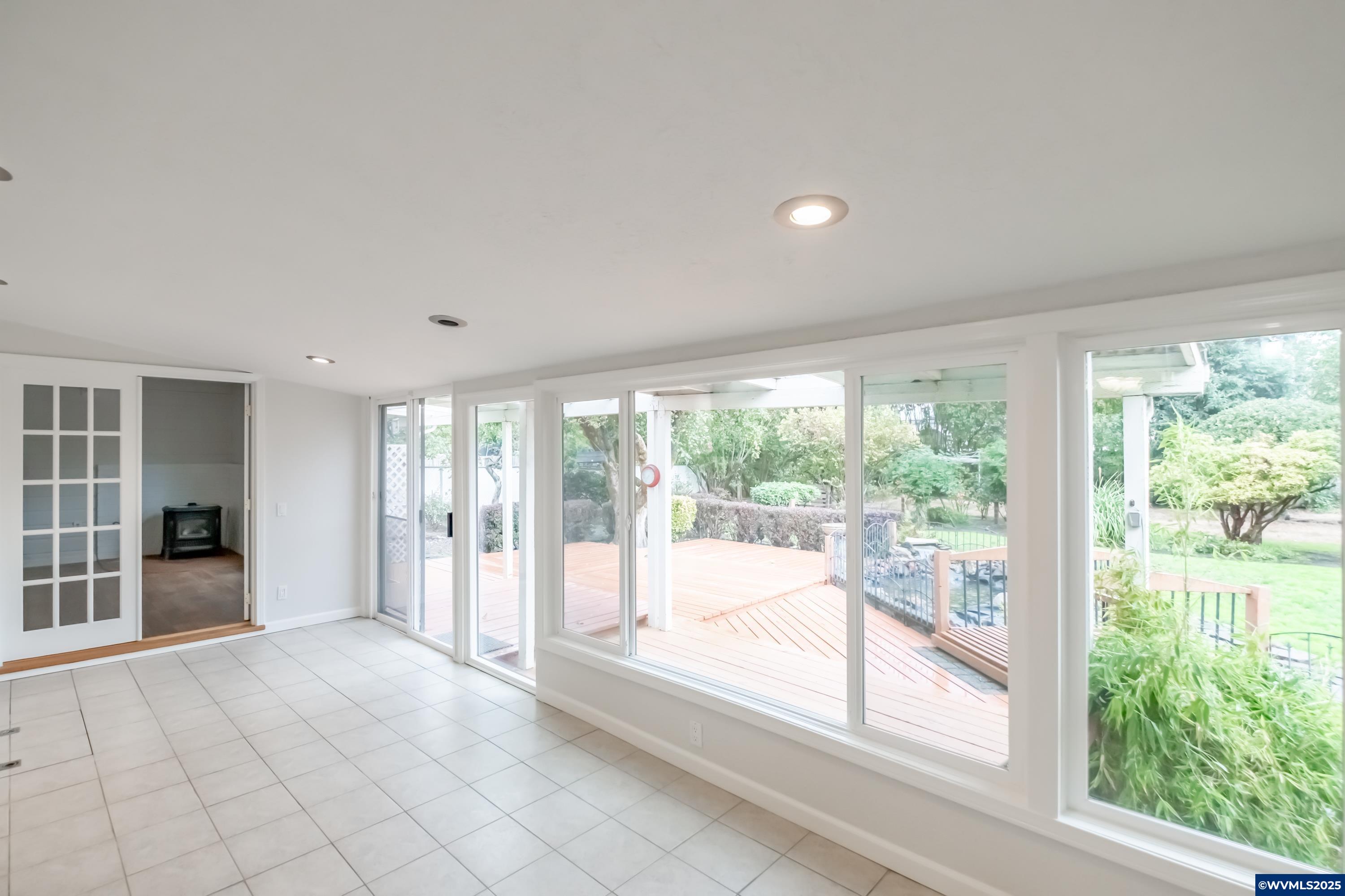 Keizer, Oregon 97303, United States, 3 Bedrooms Bedrooms, ,2 BathroomsBathrooms,Residential,Active,220357