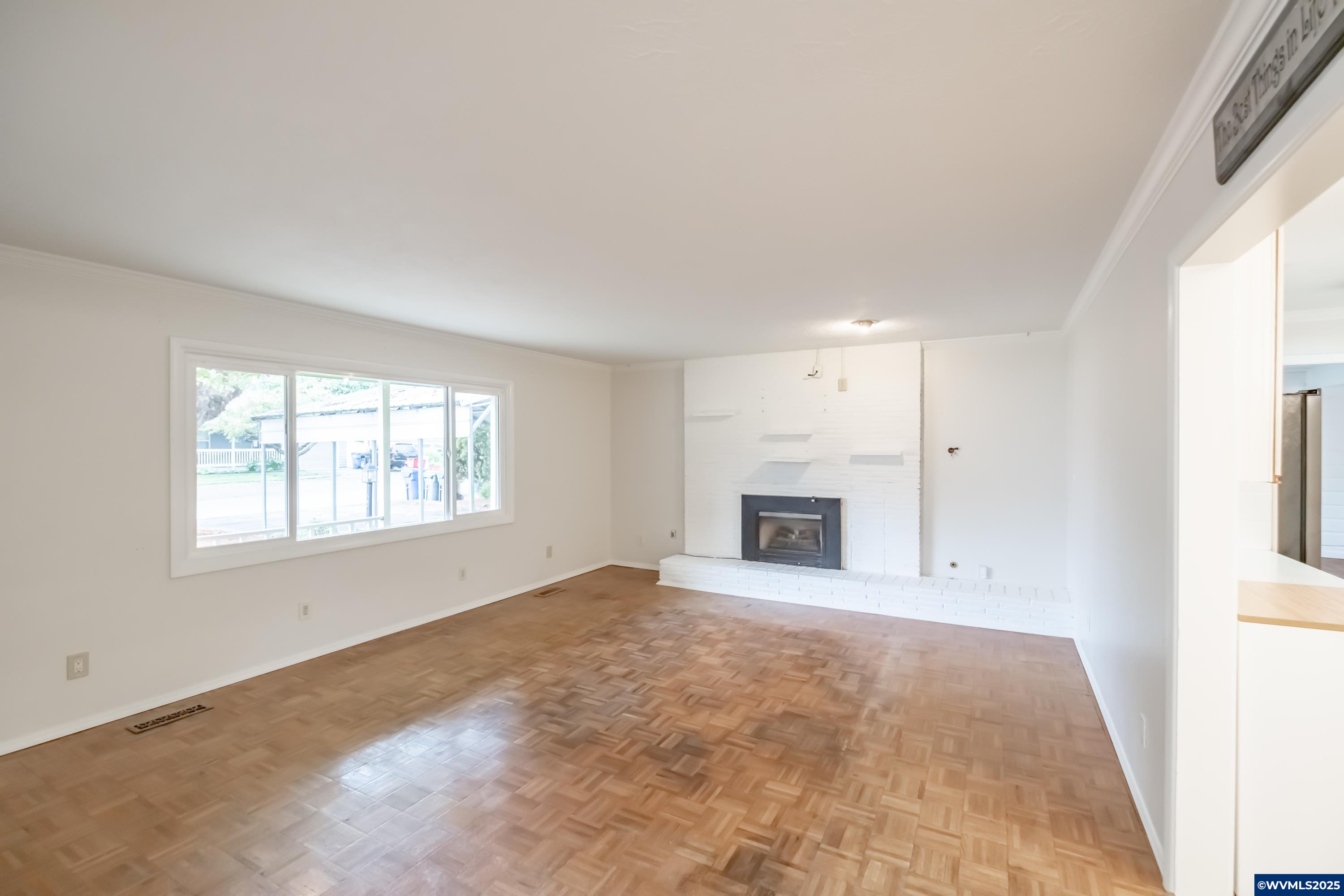 Keizer, Oregon 97303, United States, 3 Bedrooms Bedrooms, ,2 BathroomsBathrooms,Residential,Active,220357