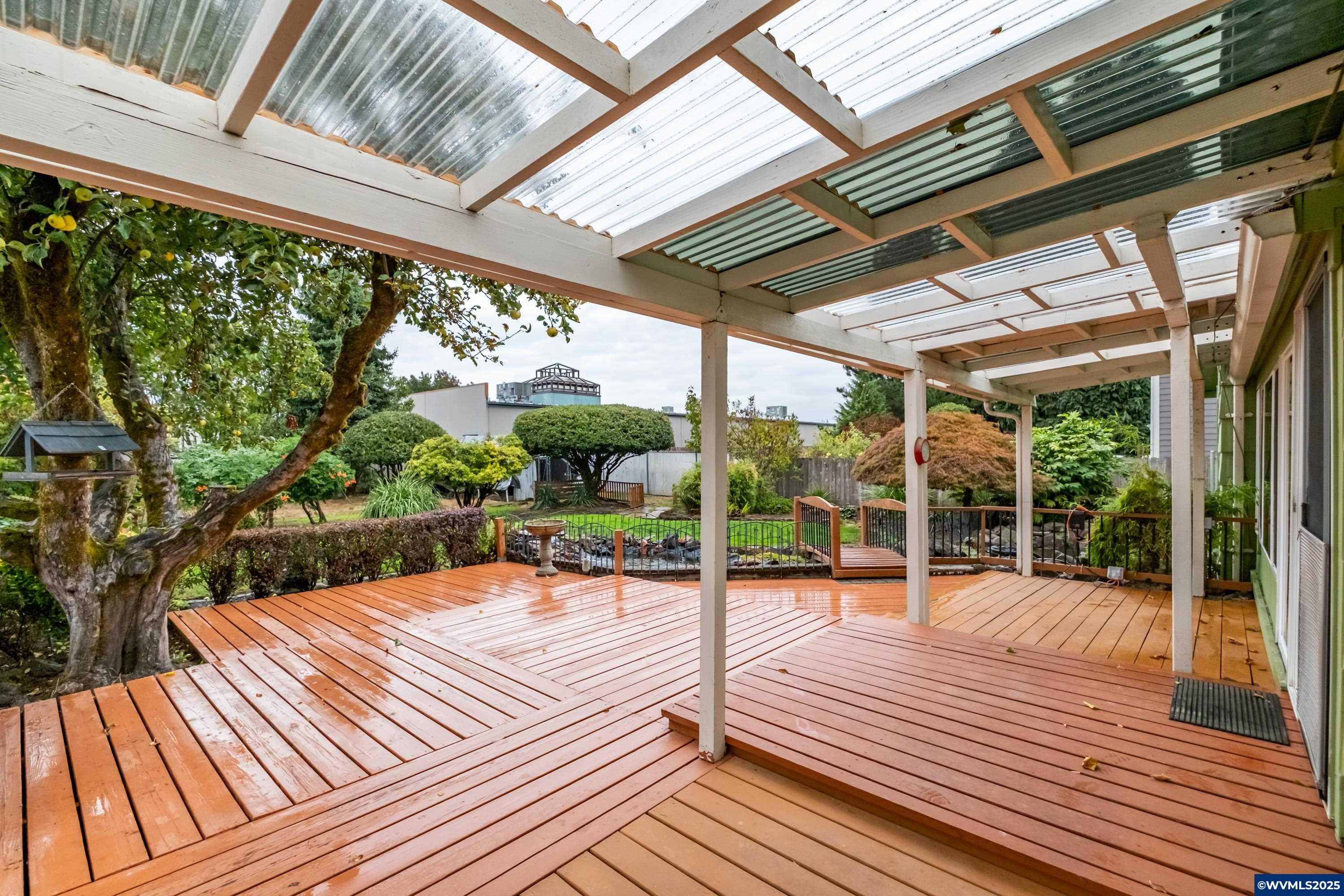 Keizer, Oregon 97303, United States, 3 Bedrooms Bedrooms, ,2 BathroomsBathrooms,Residential,Active,220357