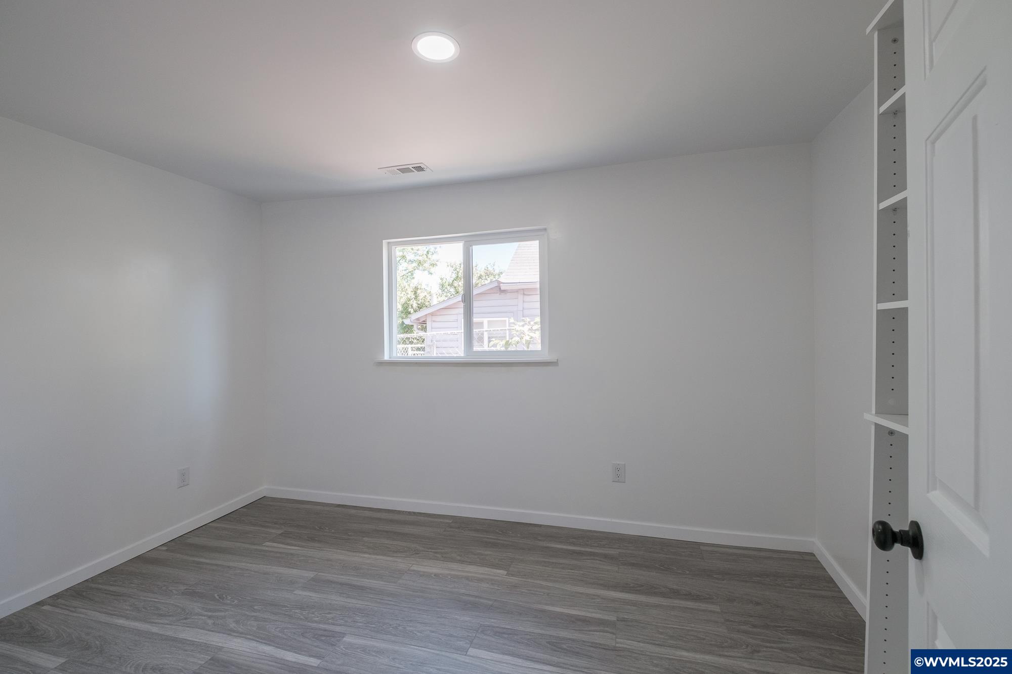 Sweet Home, Oregon 97386, United States, 3 Bedrooms Bedrooms, ,1 BathroomBathrooms,Residential,Active,189943