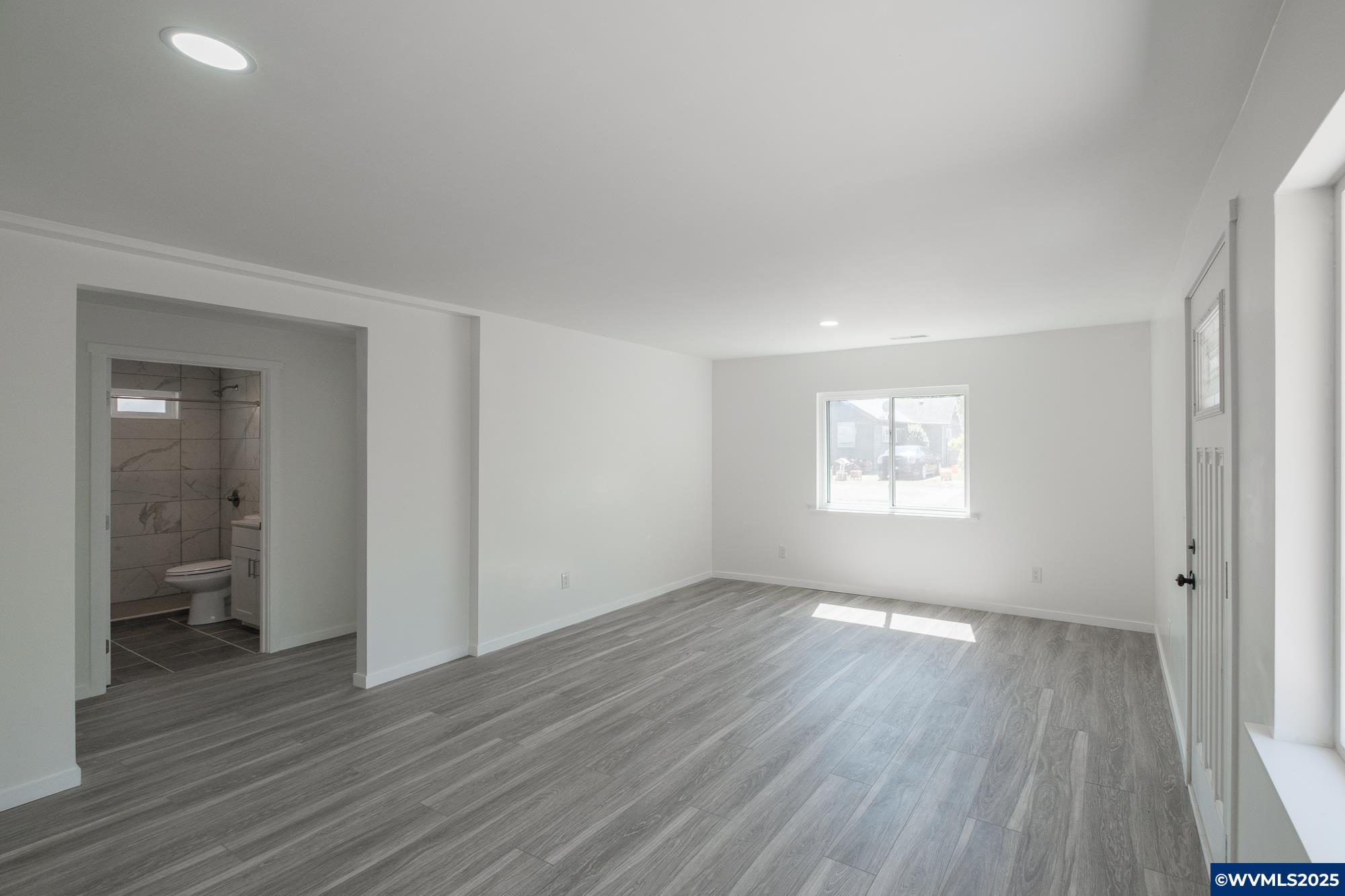 Sweet Home, Oregon 97386, United States, 3 Bedrooms Bedrooms, ,1 BathroomBathrooms,Residential,Active,189943