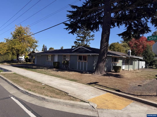 4016 45TH AVE NE, SALEM, OR 97305 - Image 6a66ce0c2bc404f367b695b382e20b0d/2955629377