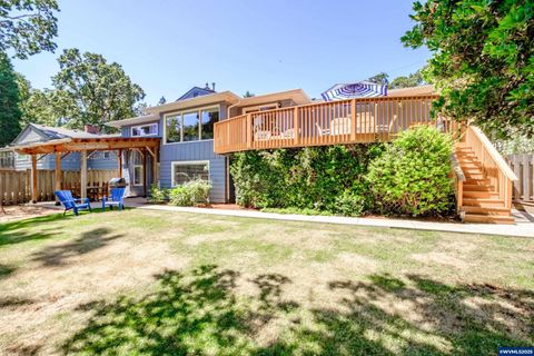 3150 Granada Wy Salem OR 97302