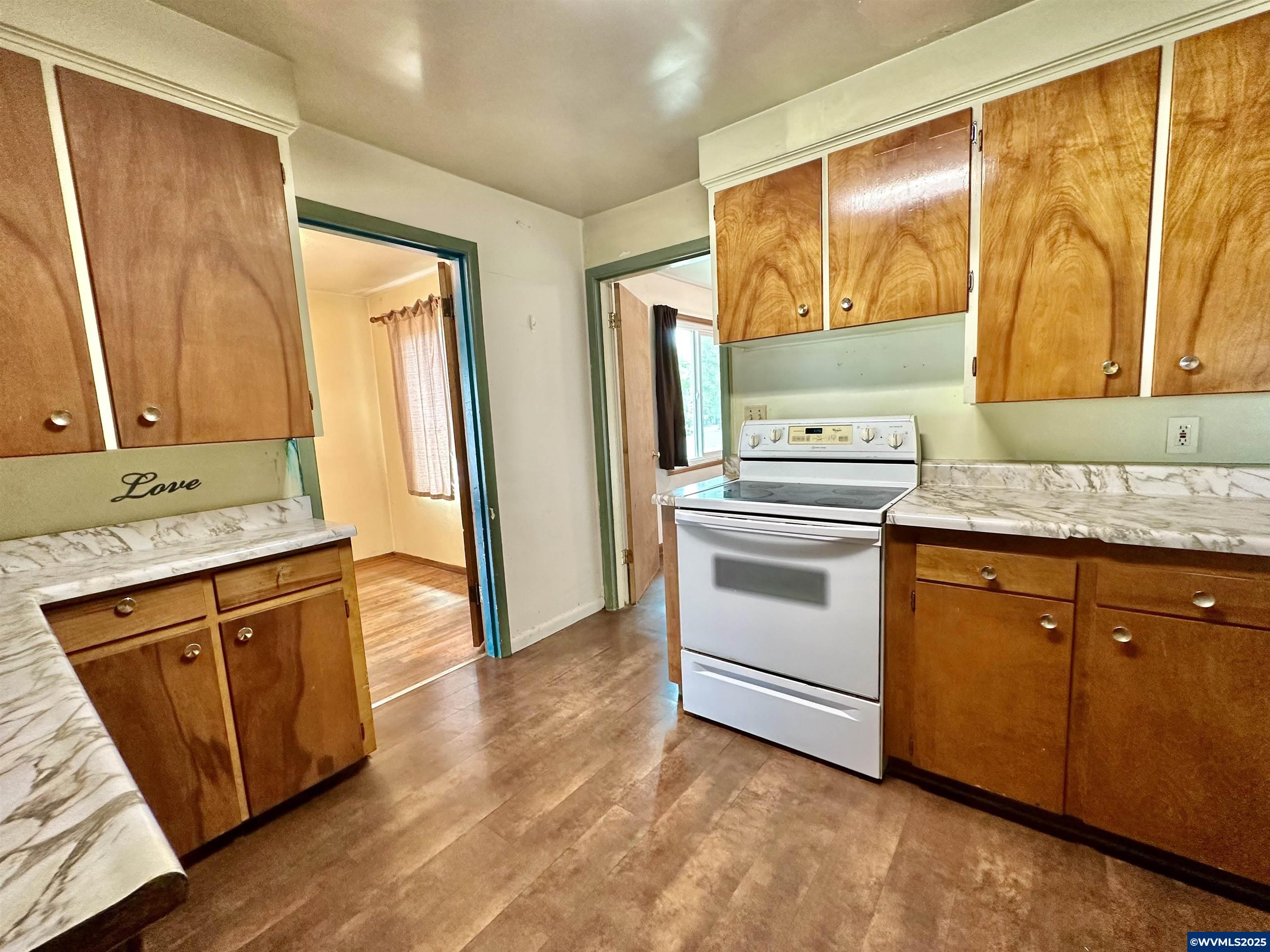 1004 NW 34th St