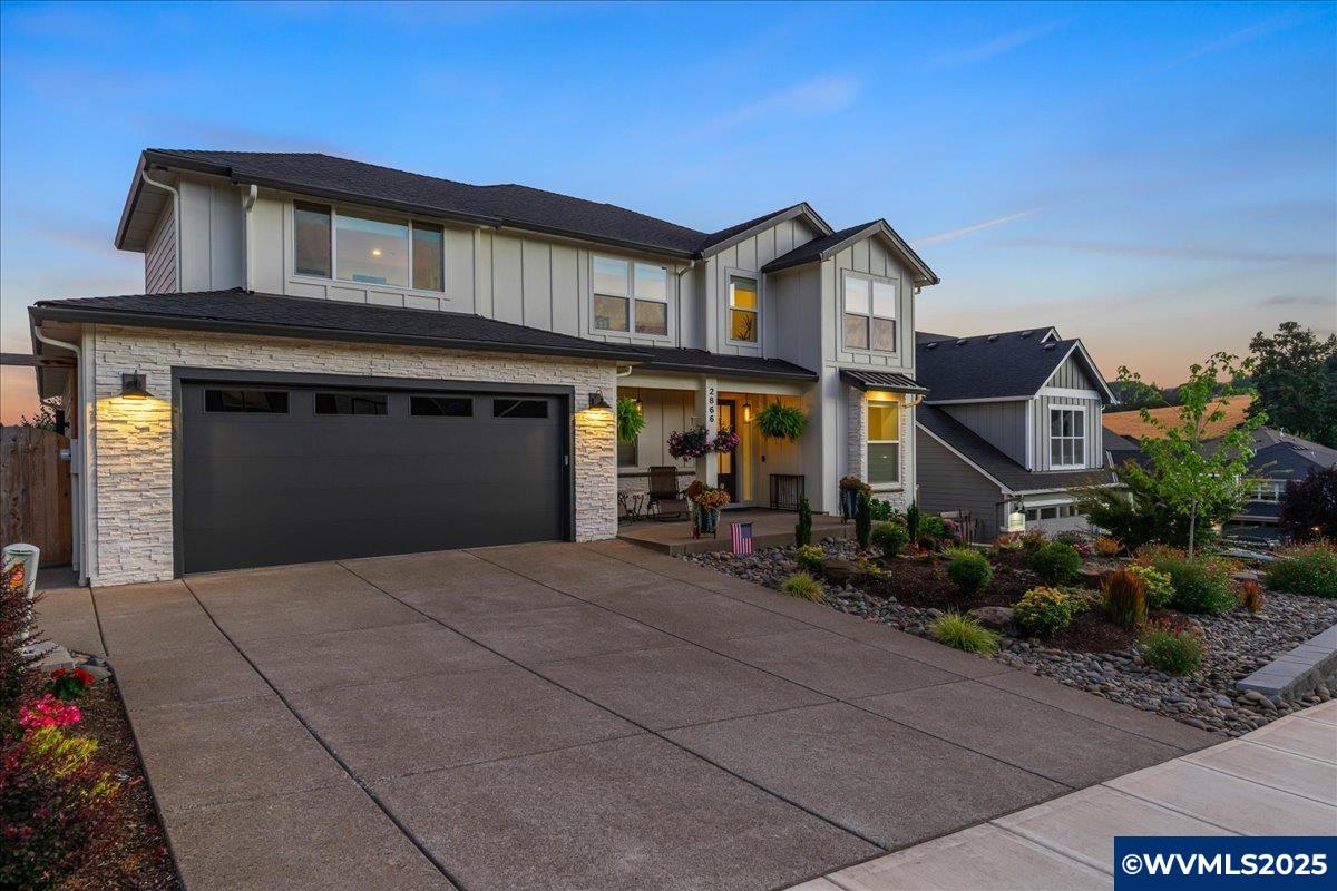 2866 Mayfly Av NW