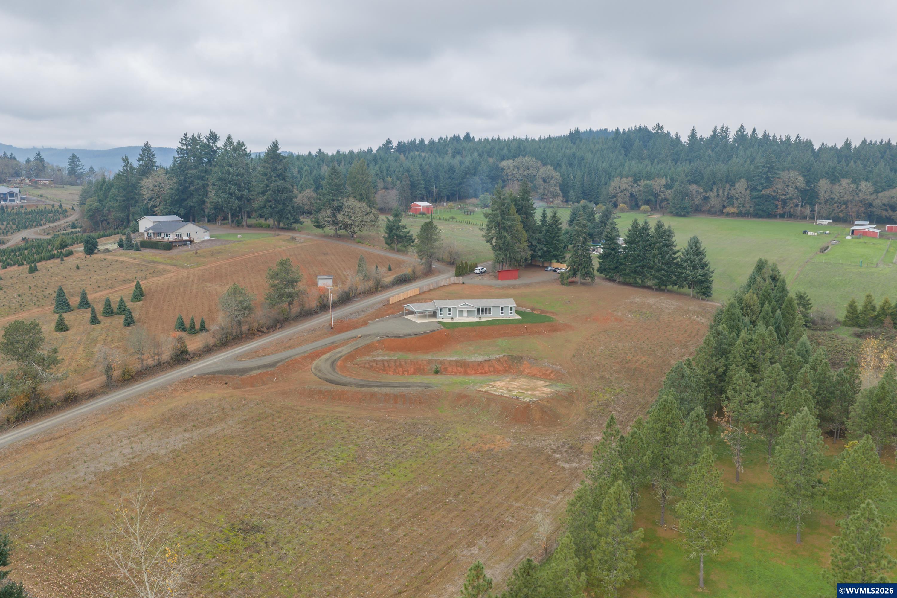 25589 Cemetery Rd