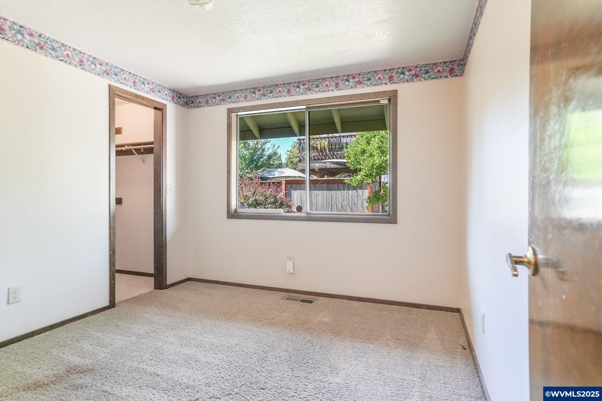 Salem, Oregon 97304, United States, 3 Bedrooms Bedrooms, ,2 BathroomsBathrooms,Residential,Pending,190554