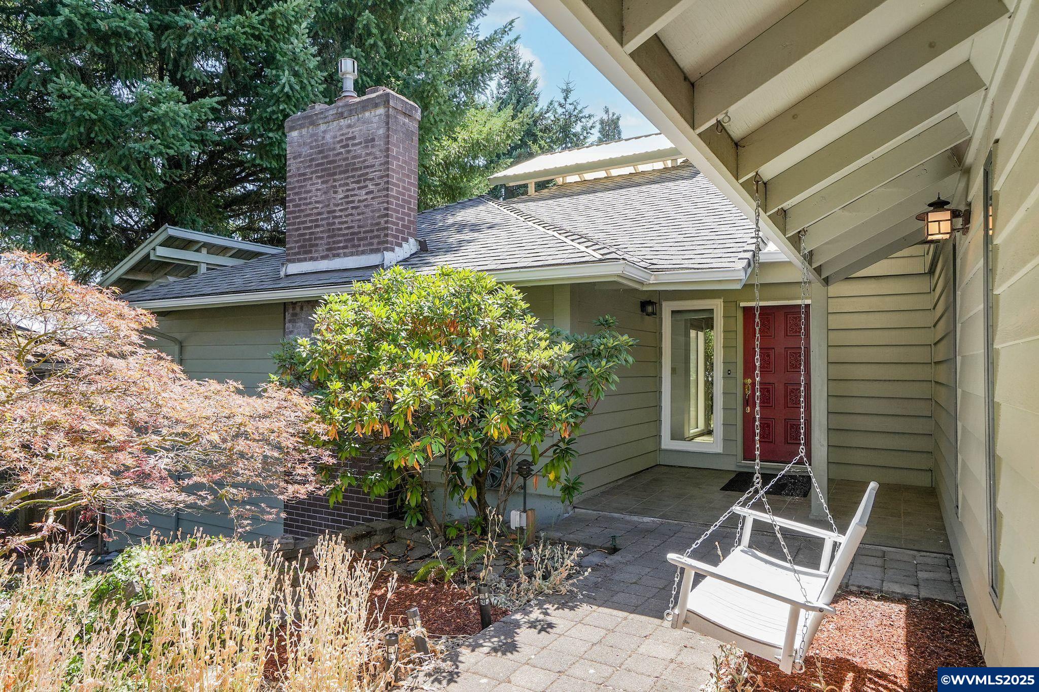 Salem, Oregon 97304, United States, 3 Bedrooms Bedrooms, ,2 BathroomsBathrooms,Residential,Pending,190554