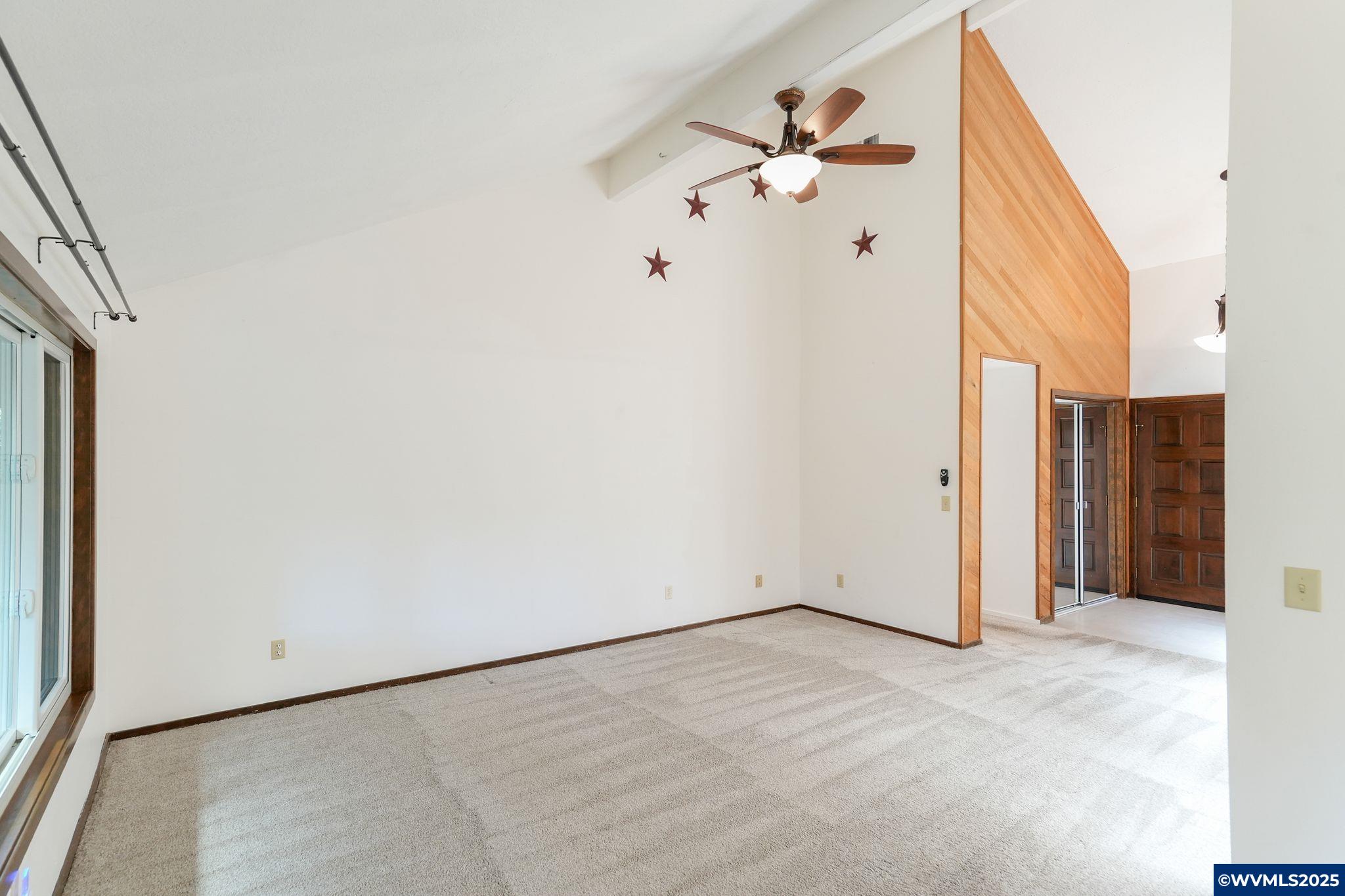 Salem, Oregon 97304, United States, 3 Bedrooms Bedrooms, ,2 BathroomsBathrooms,Residential,Pending,190554