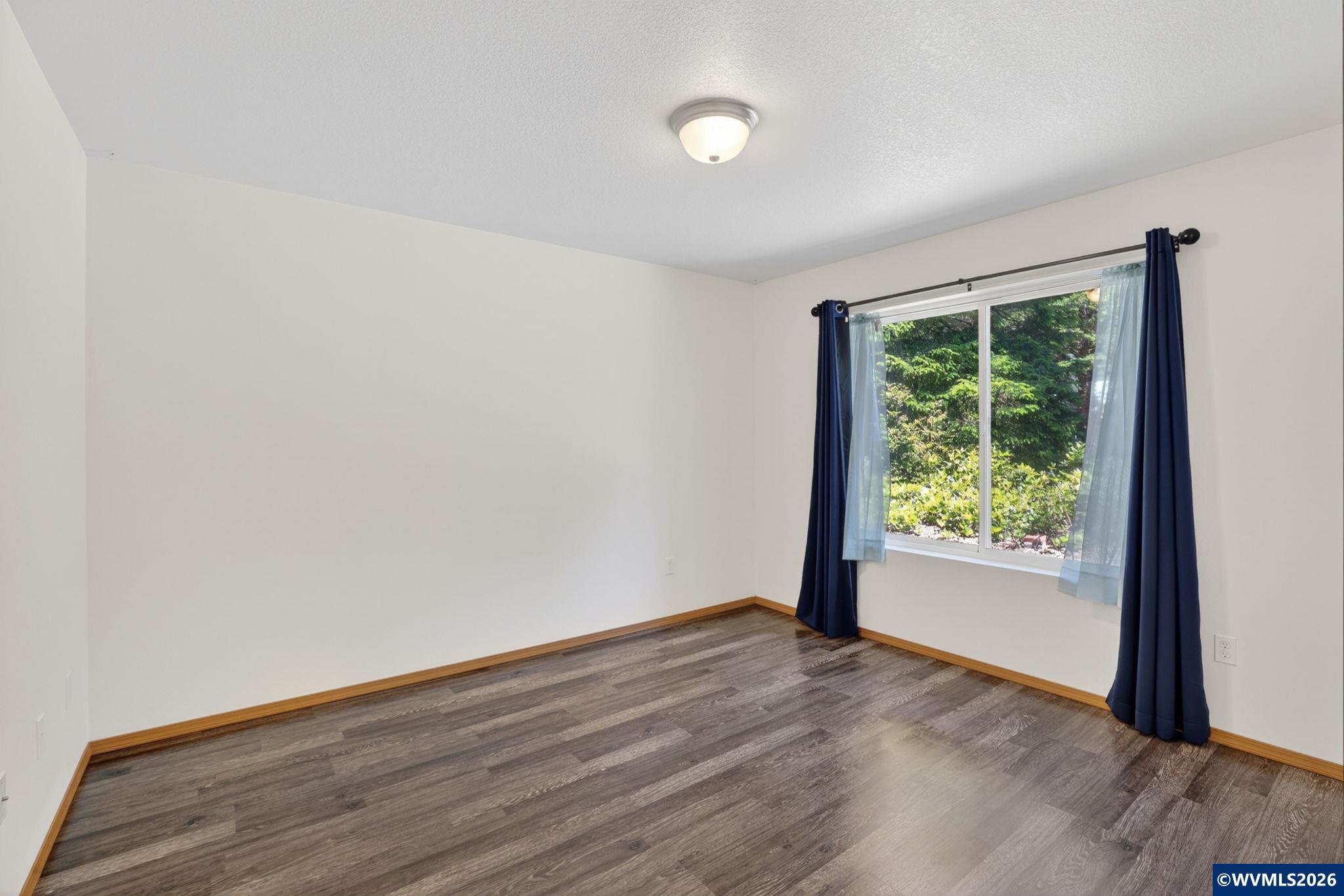 6805 Boland Wy